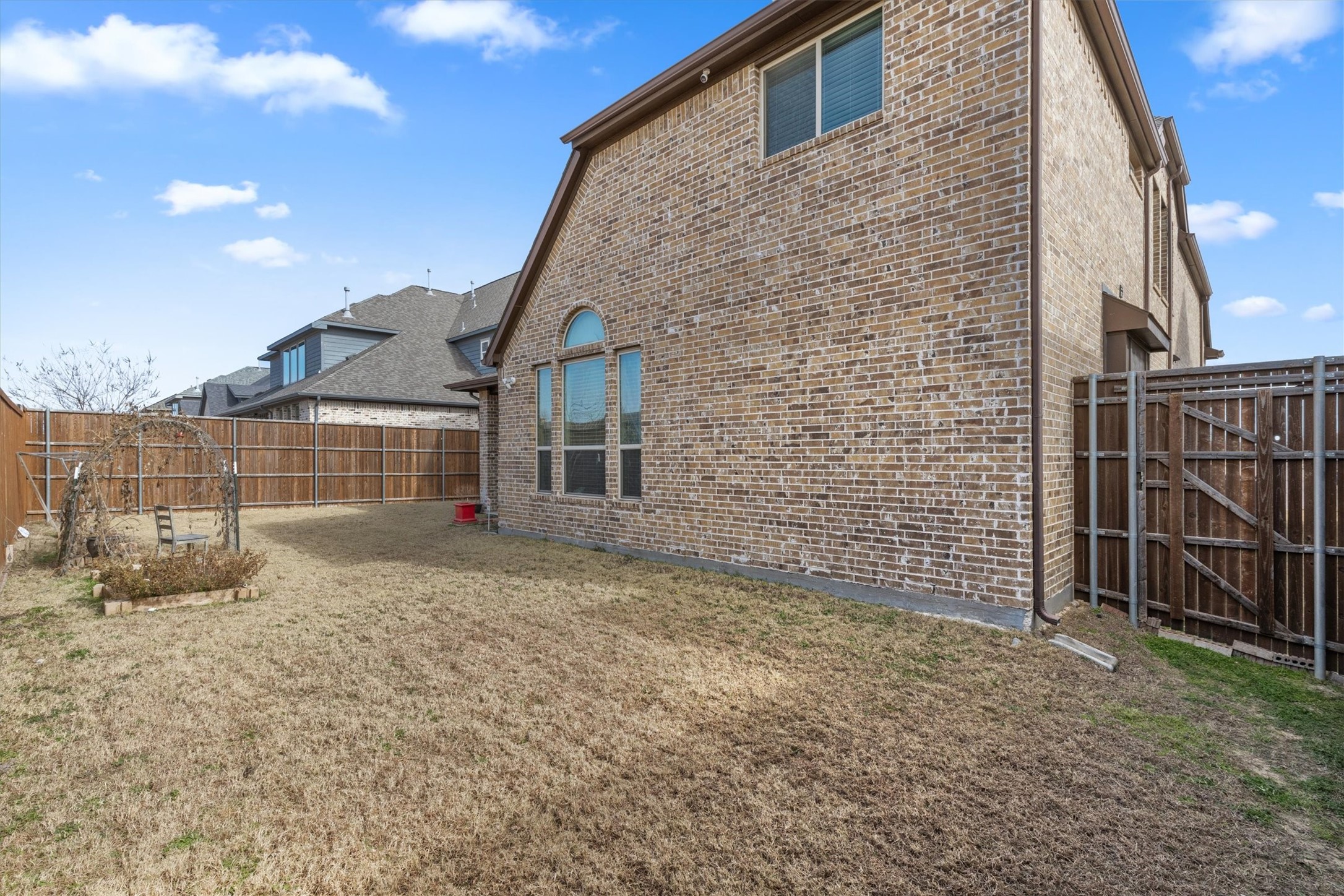 10611 Ferdinand View