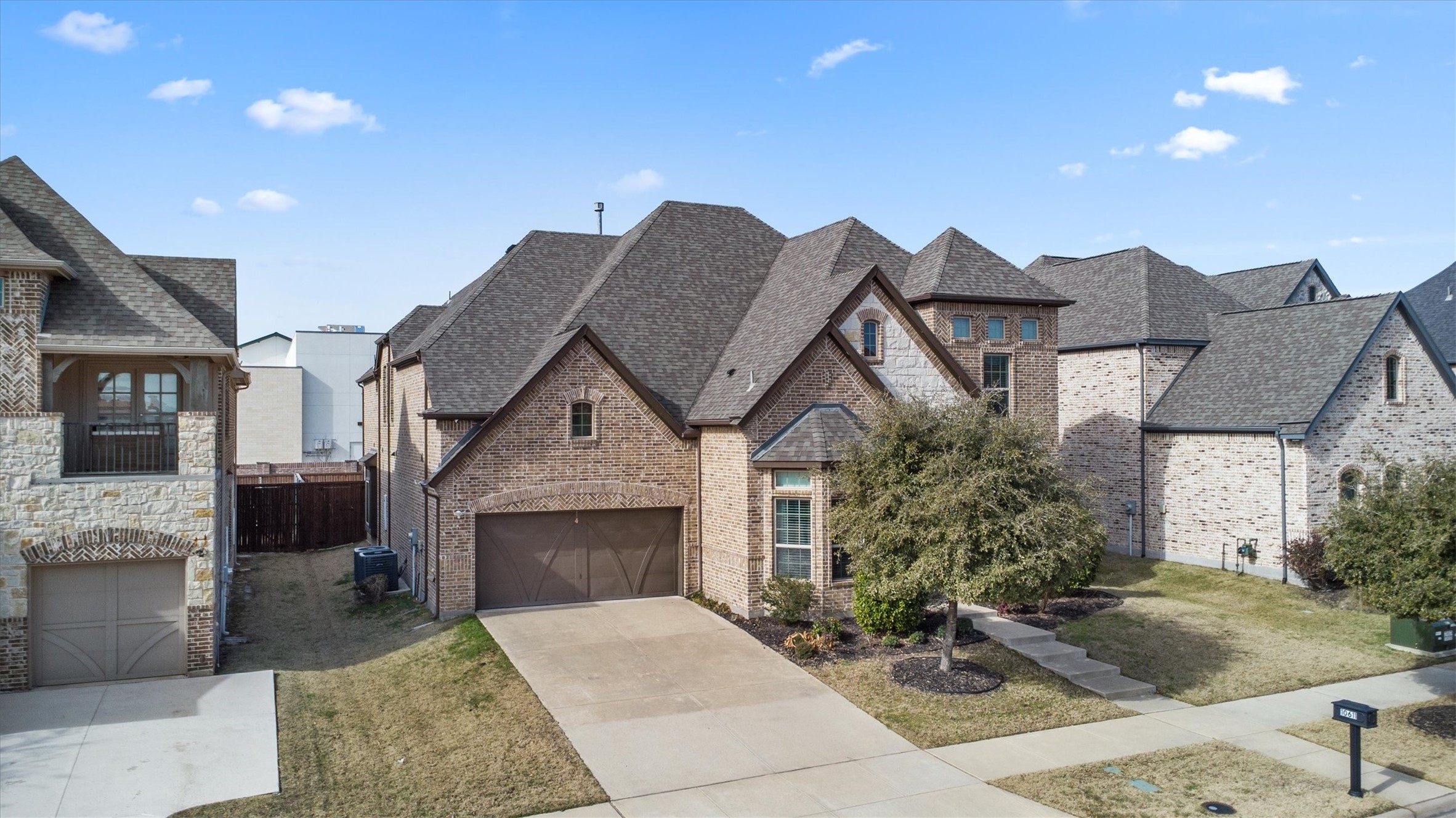 10611 Ferdinand View