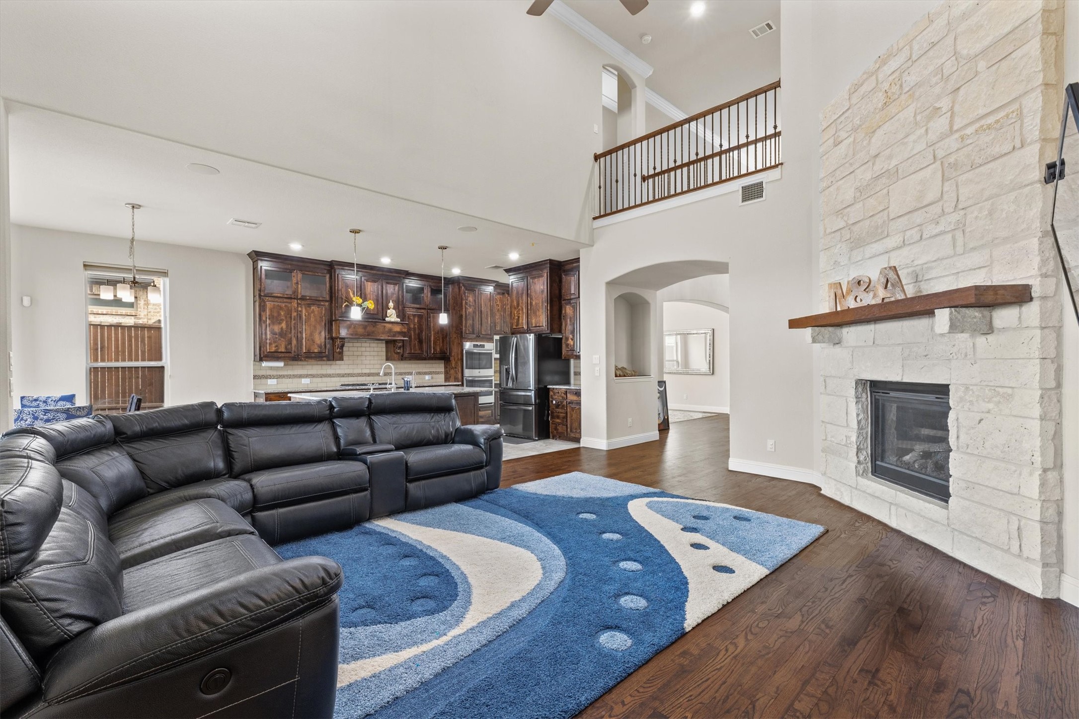 10611 Ferdinand View