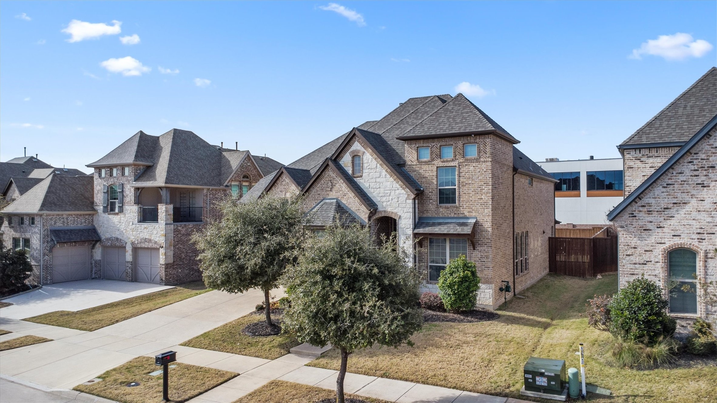 10611 Ferdinand View