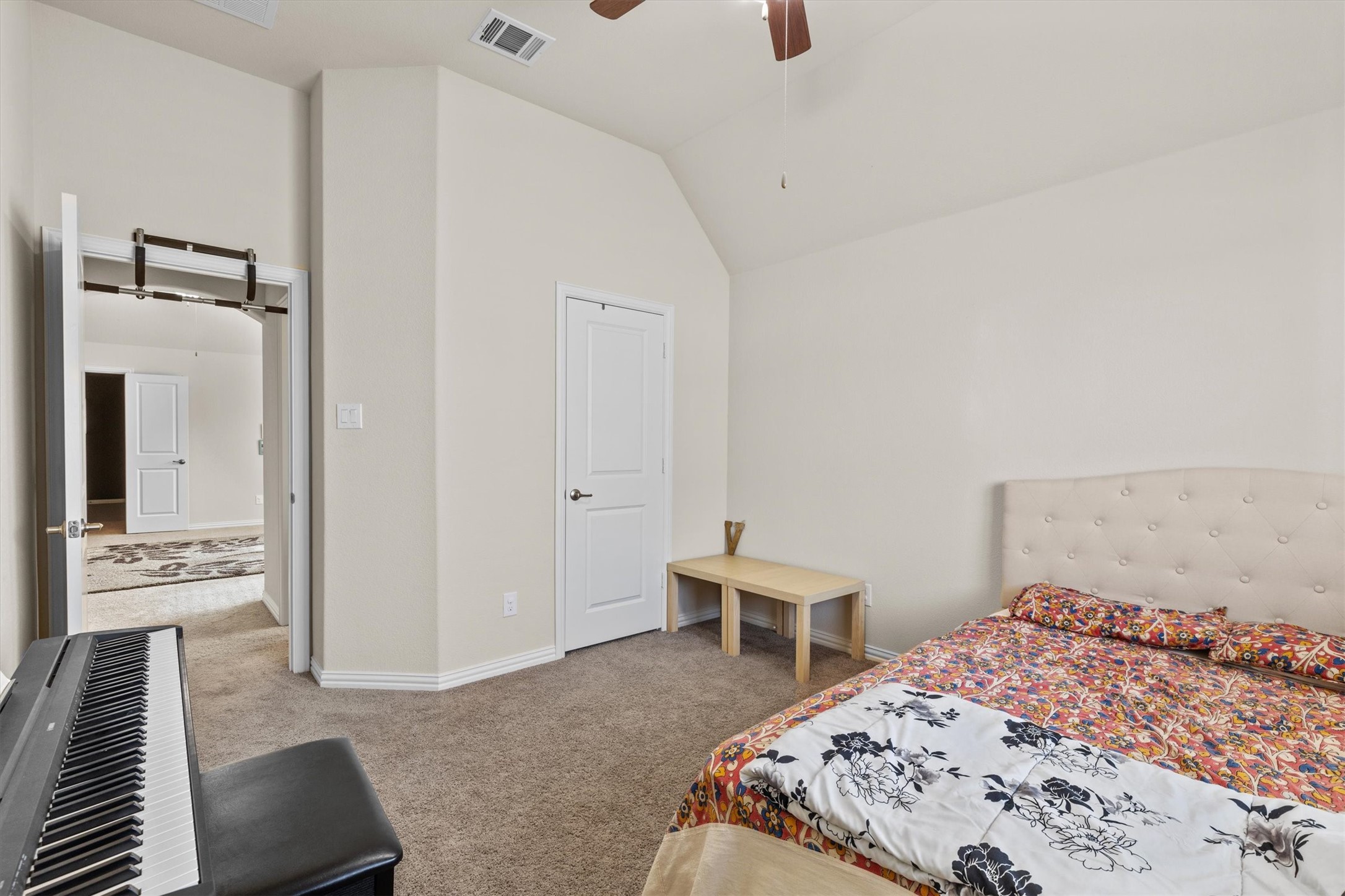 10611 Ferdinand View