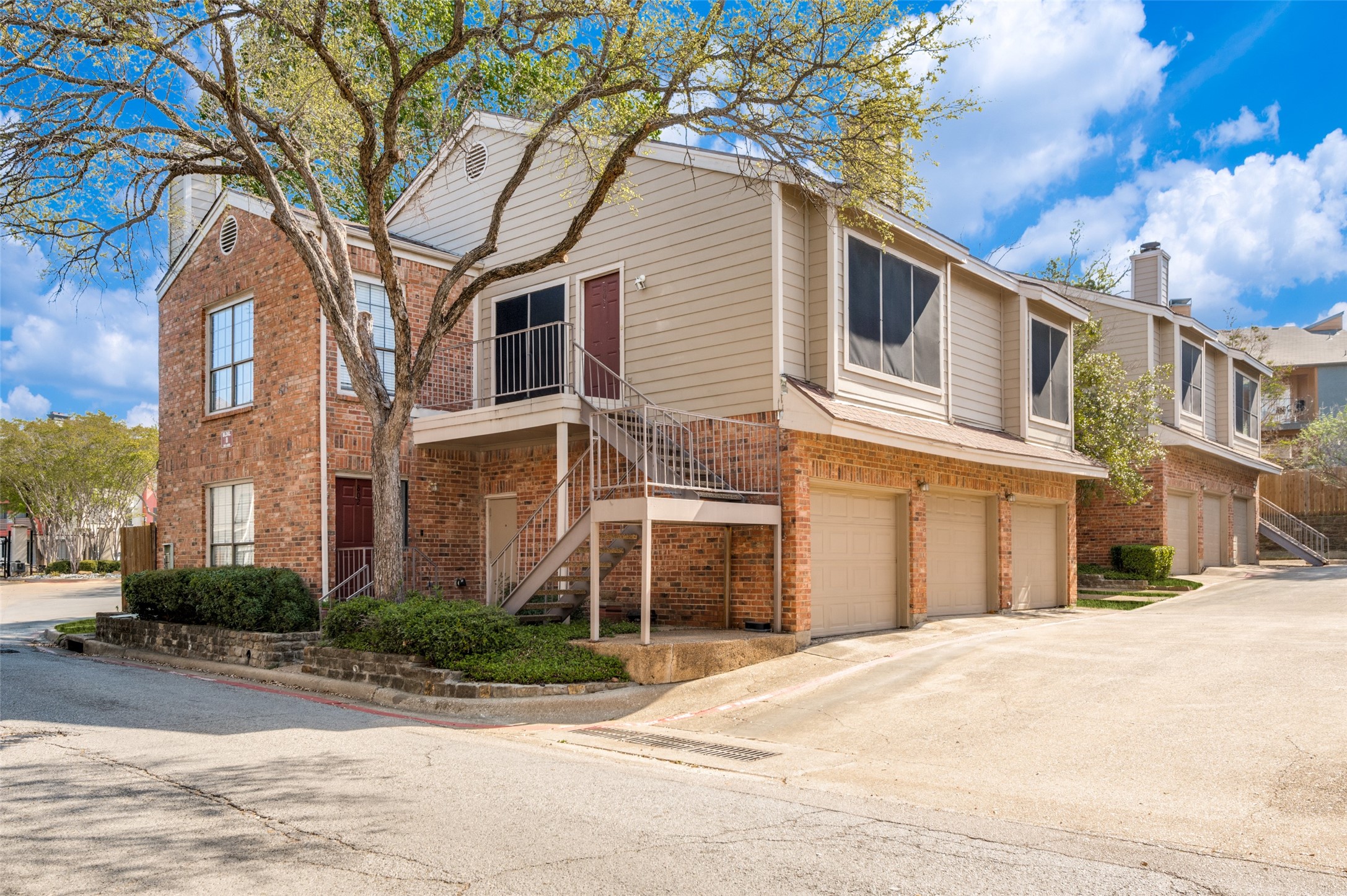 5619 Preston Oaks Road 805