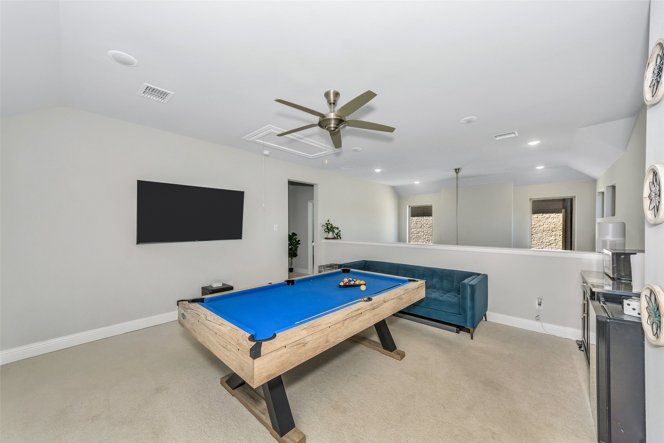 467 Chambers Place