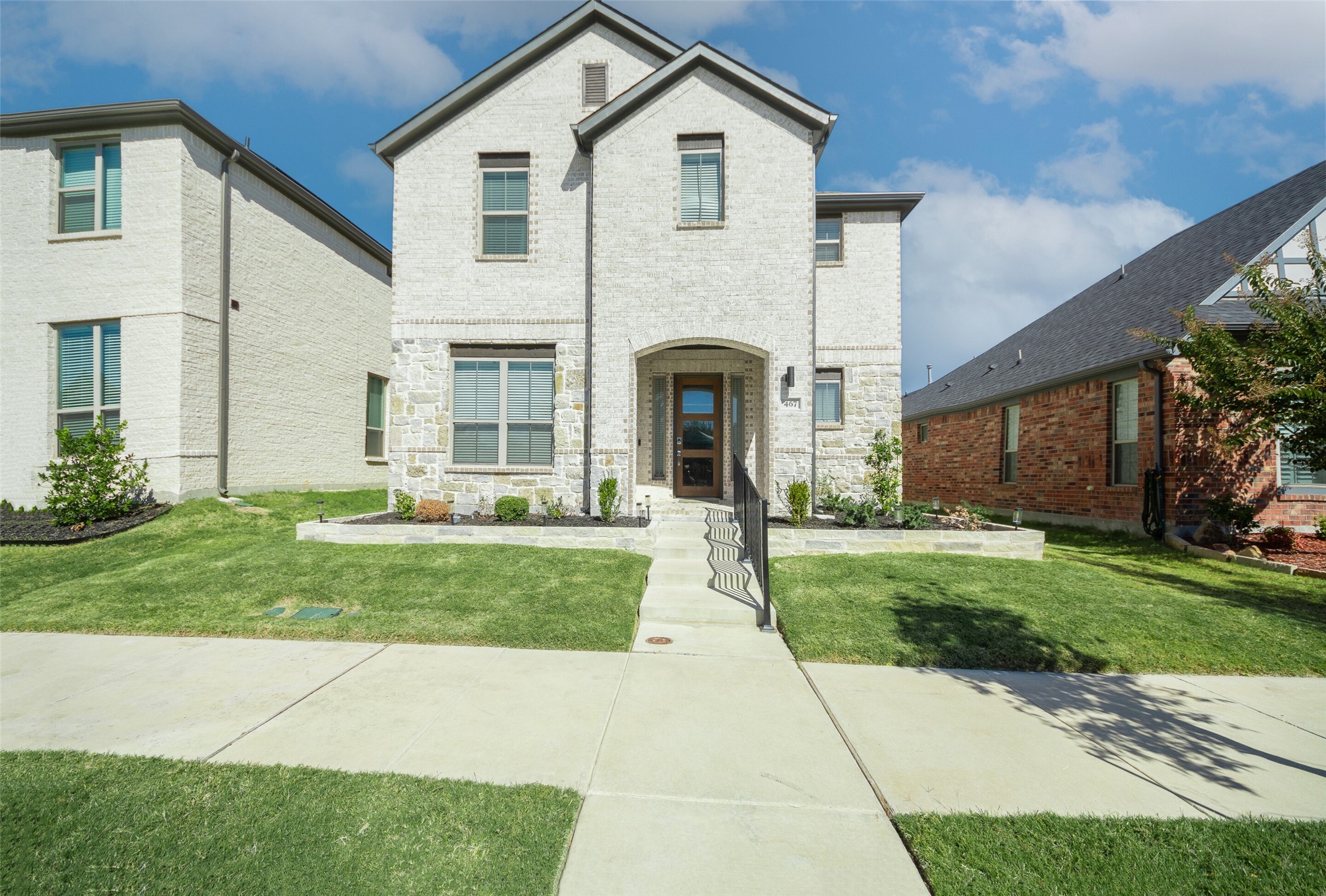 467 Chambers Place