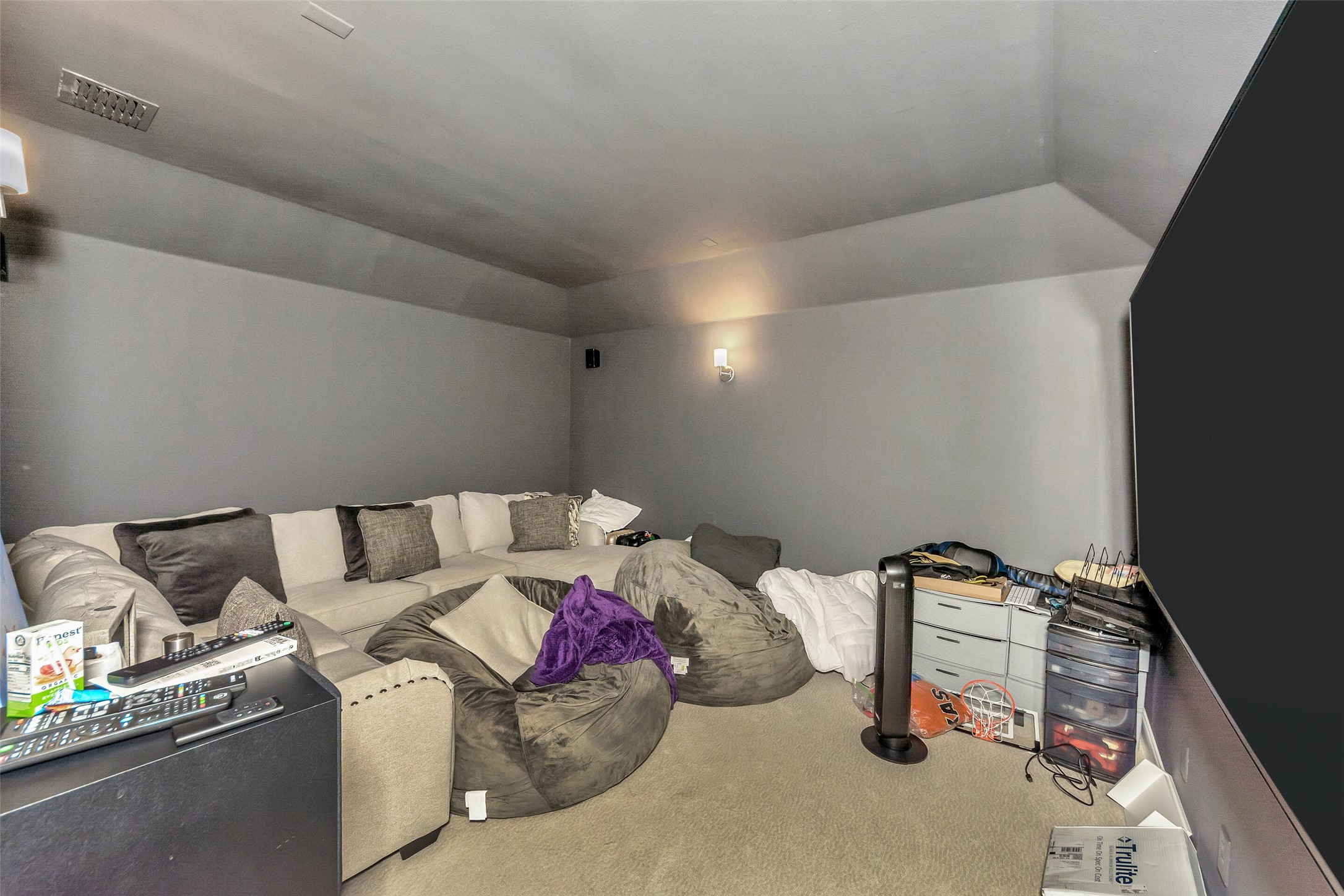 467 Chambers Place