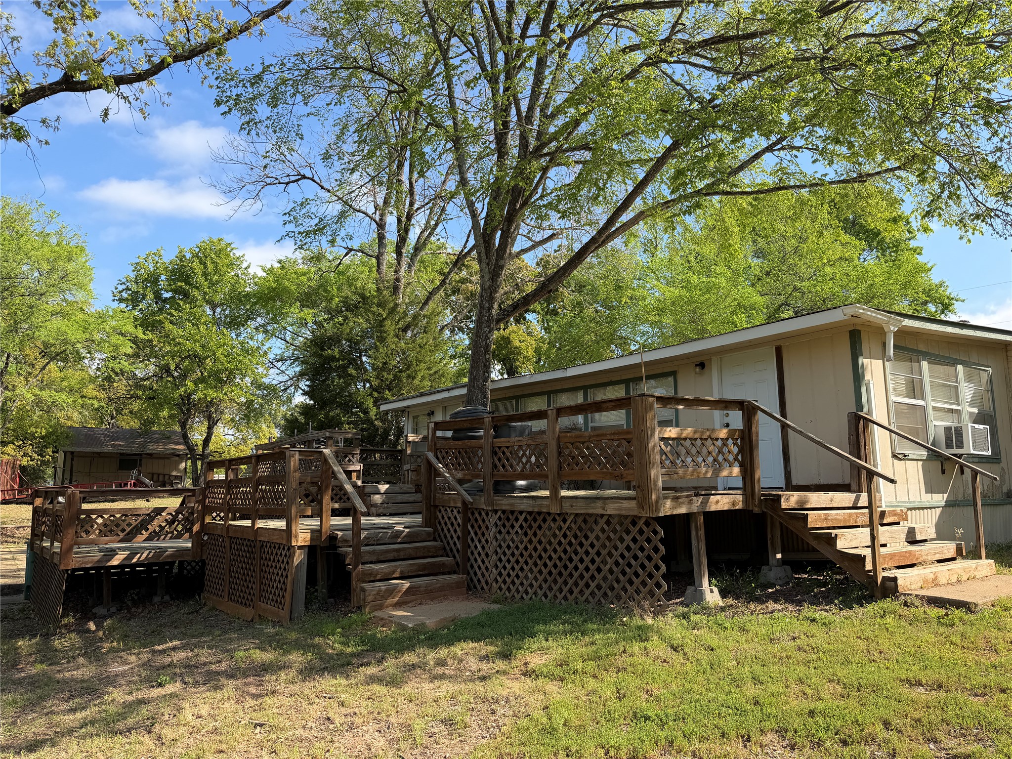 6075 County Road 1411
