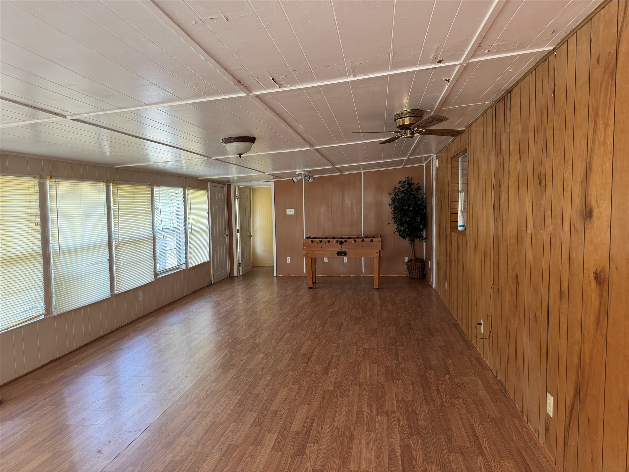 6075 County Road 1411