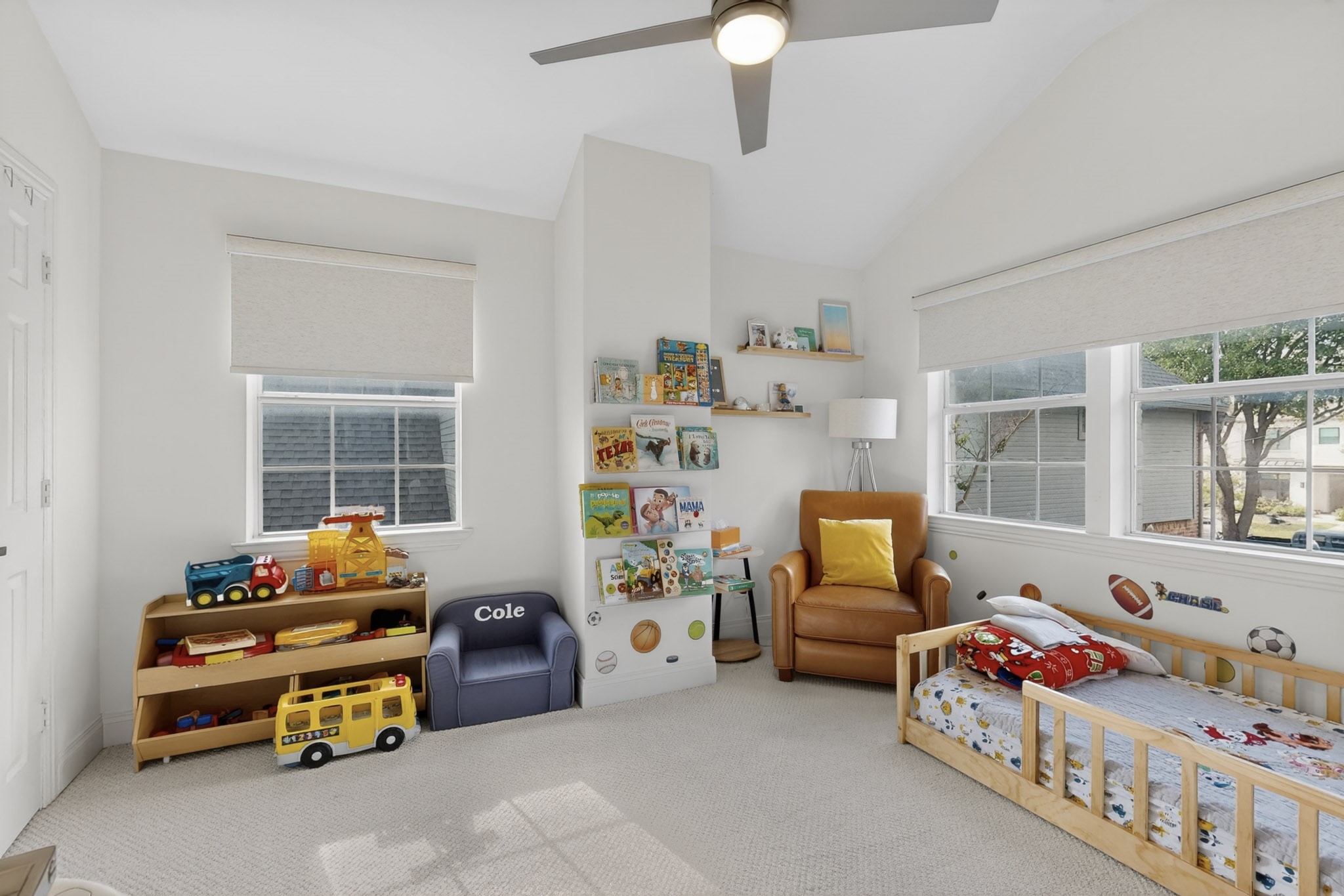 6130 Lakeshore Drive