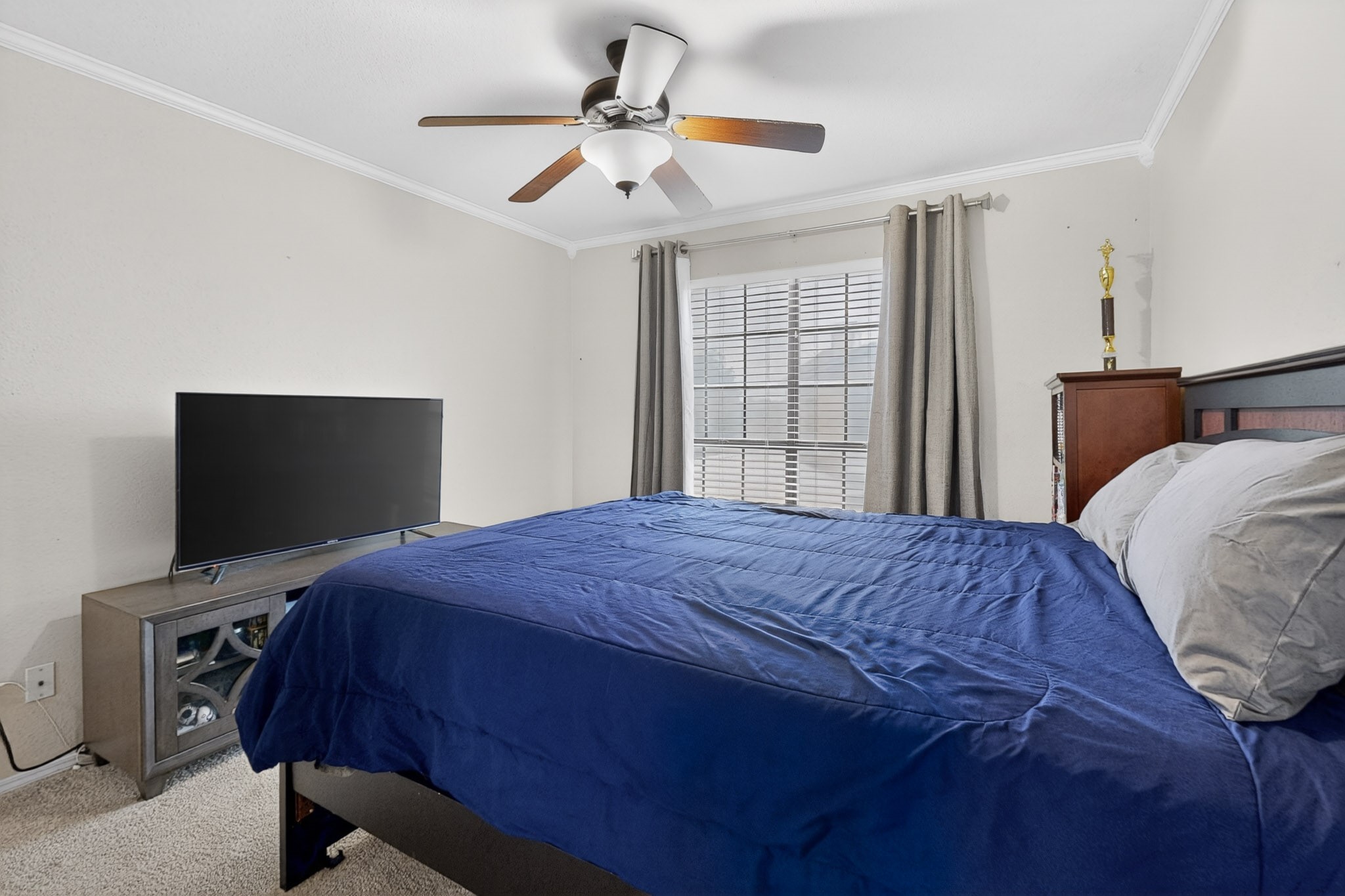 330 W Harwood Road D