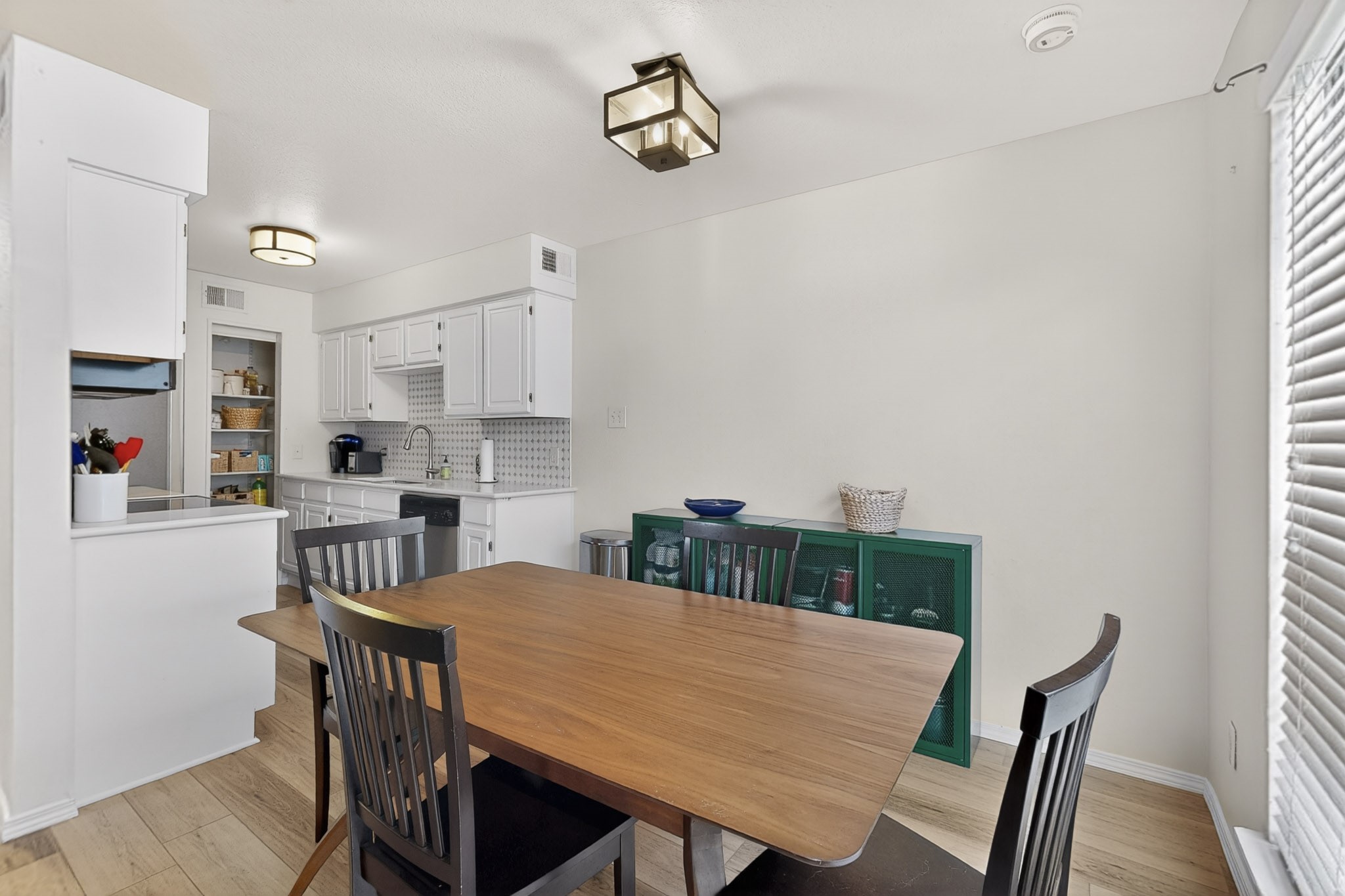 330 W Harwood Road D