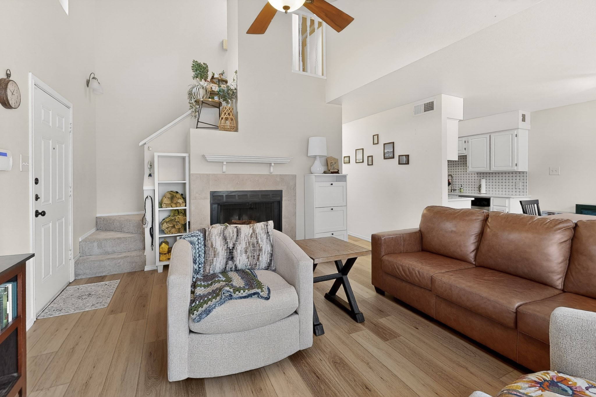 330 W Harwood Road D