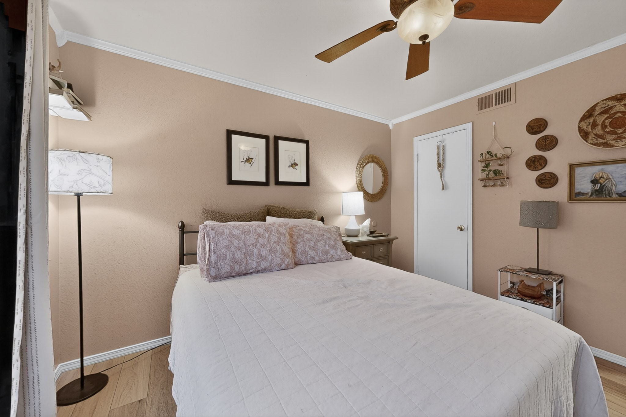 330 W Harwood Road D