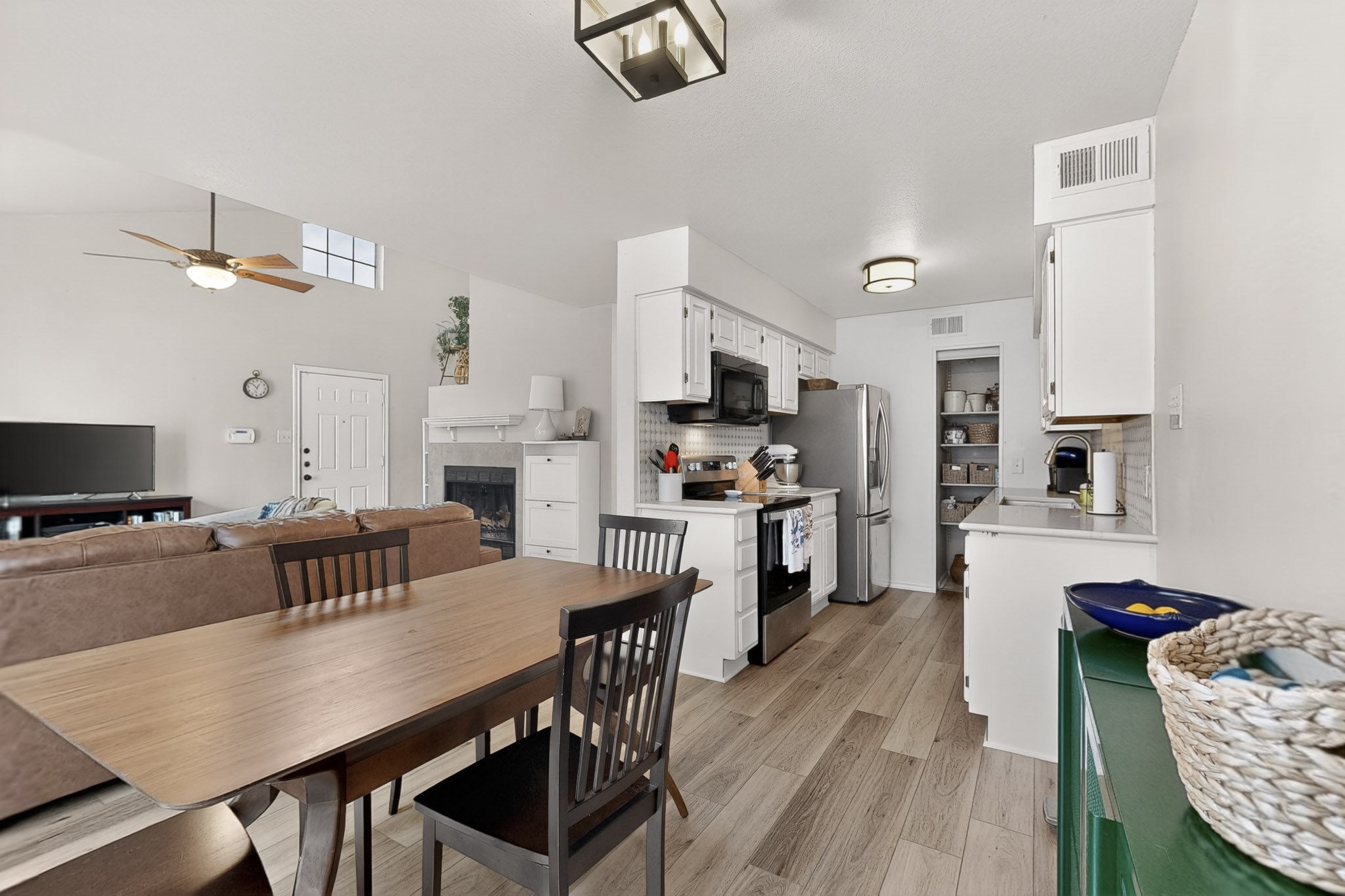 330 W Harwood Road D