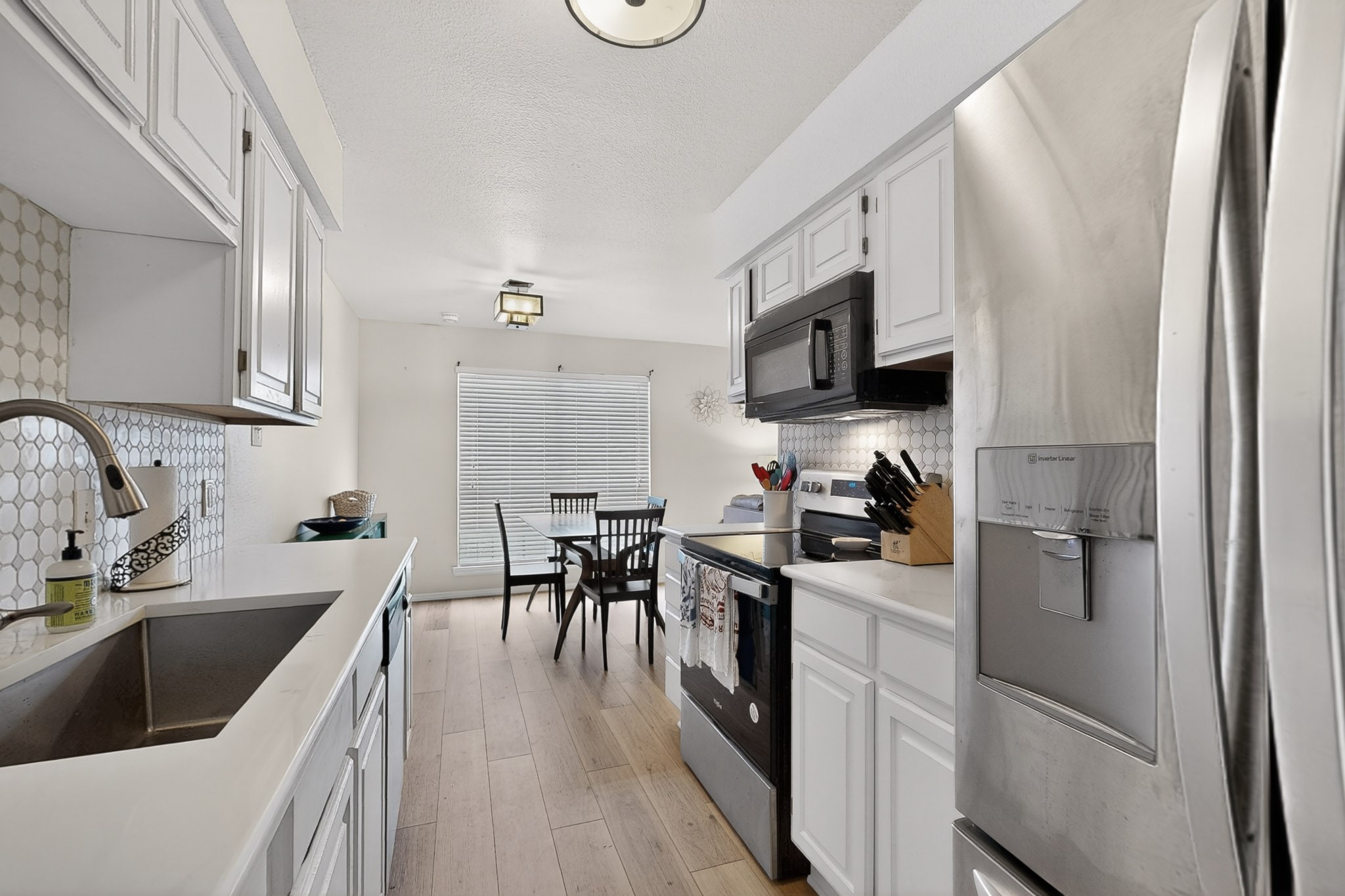 330 W Harwood Road D