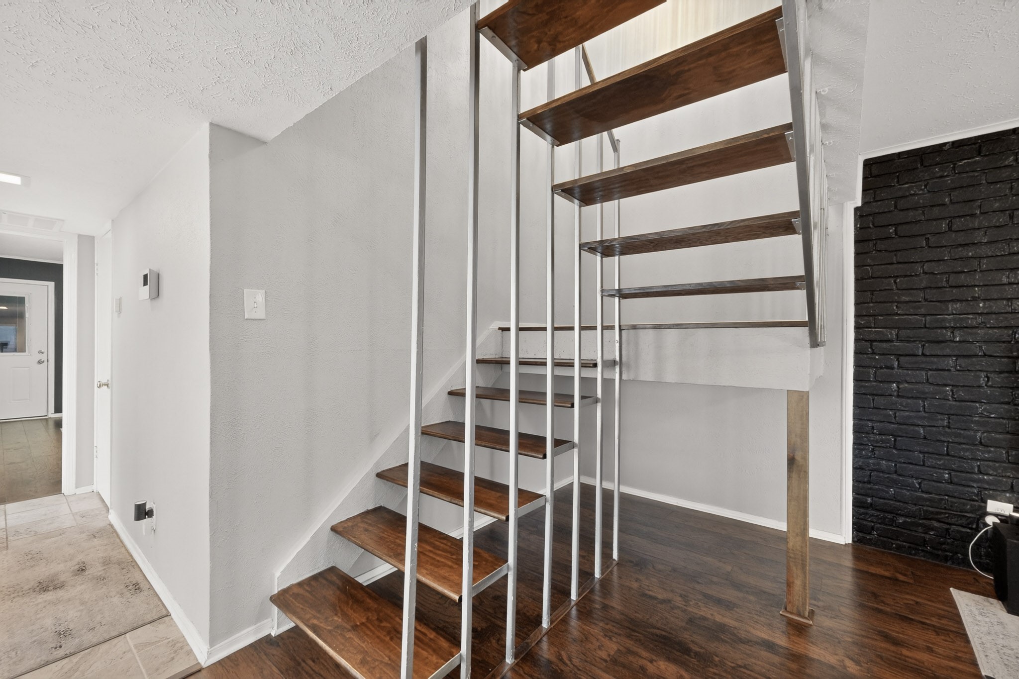 2208 Salem Drive