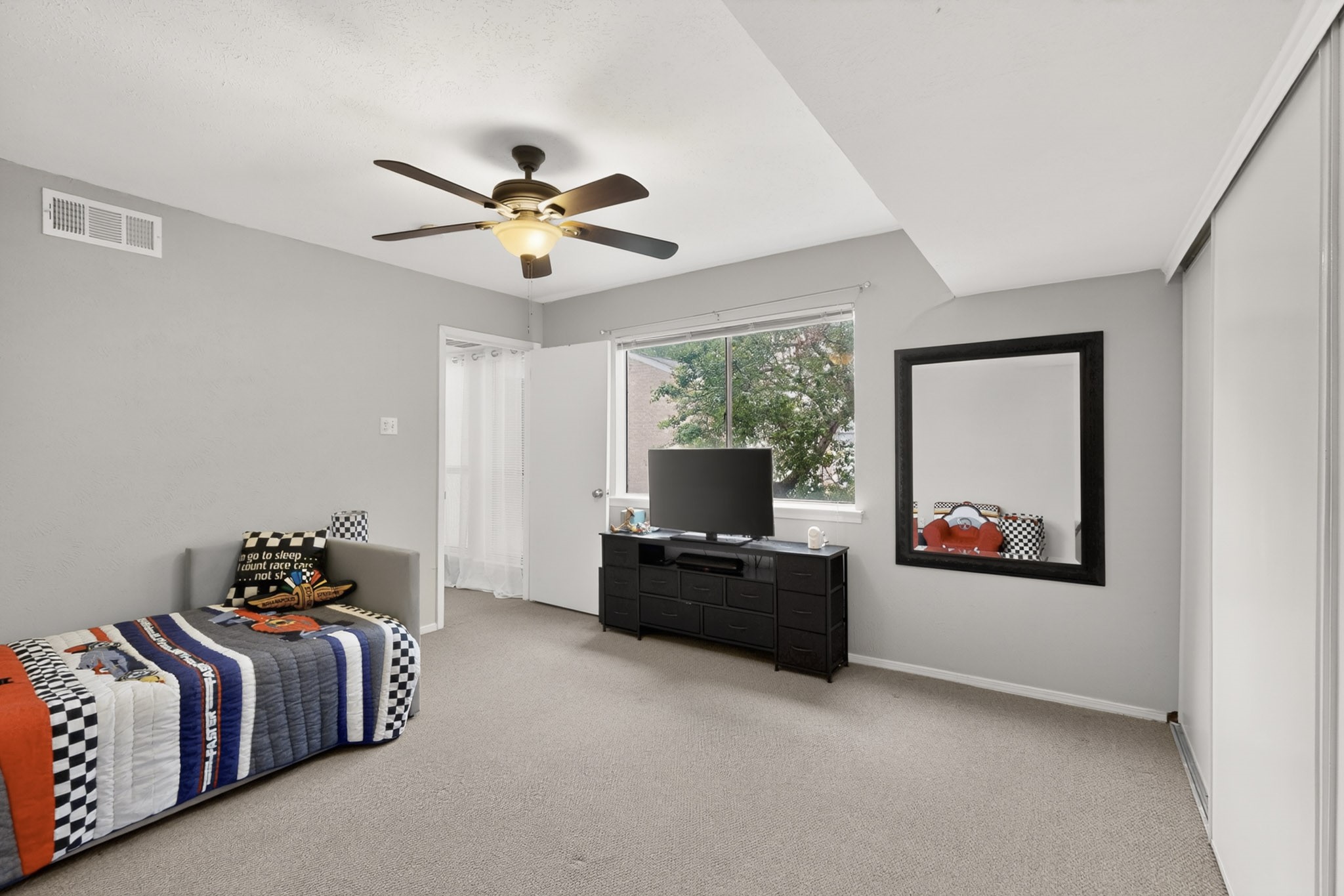 2208 Salem Drive