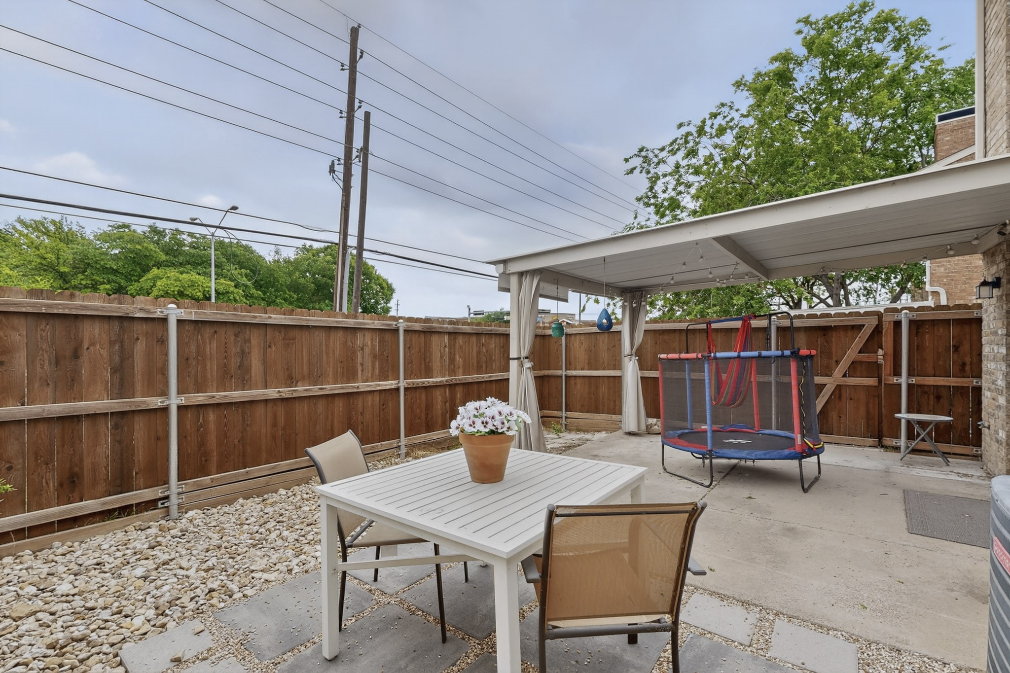 2208 Salem Drive