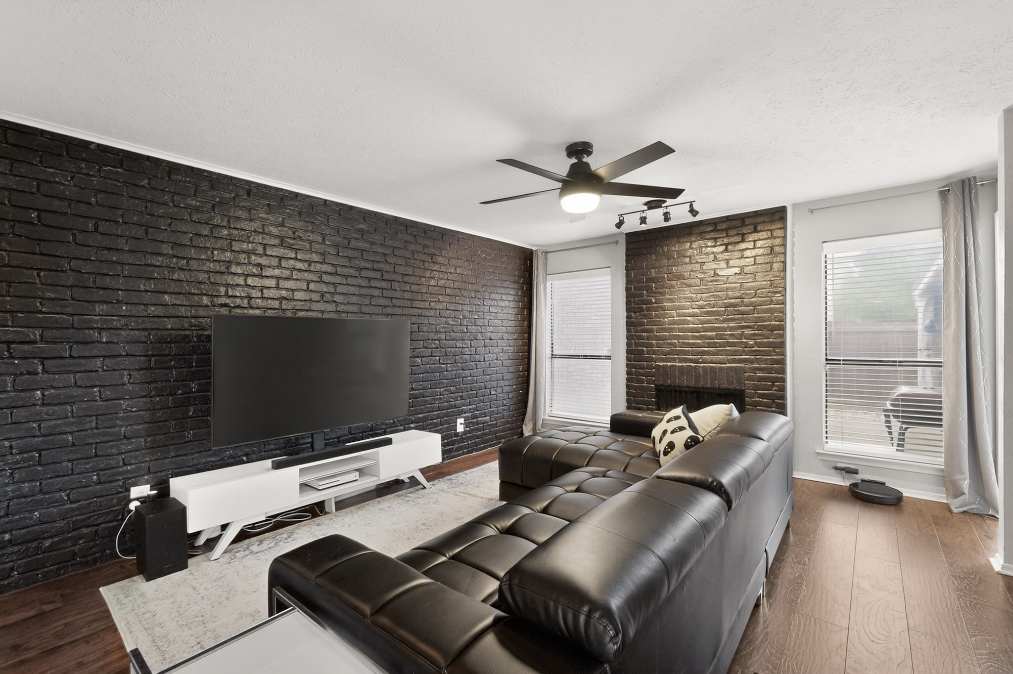 2208 Salem Drive