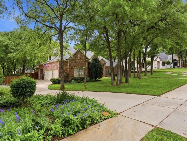 2903 Knight Court