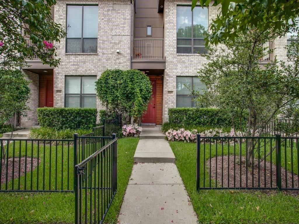 4211 Rawlins Street 527