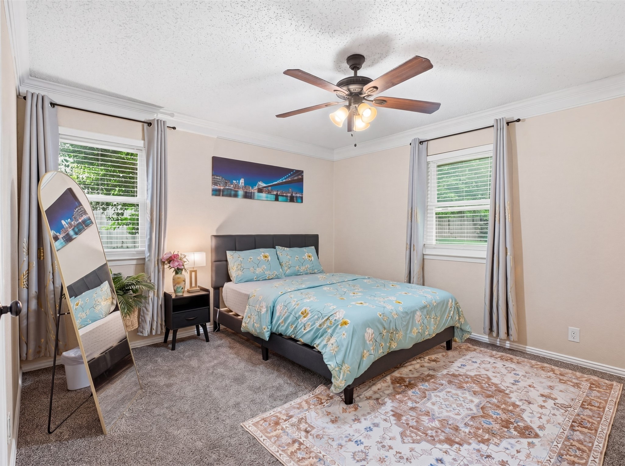 6100 Melody Lane