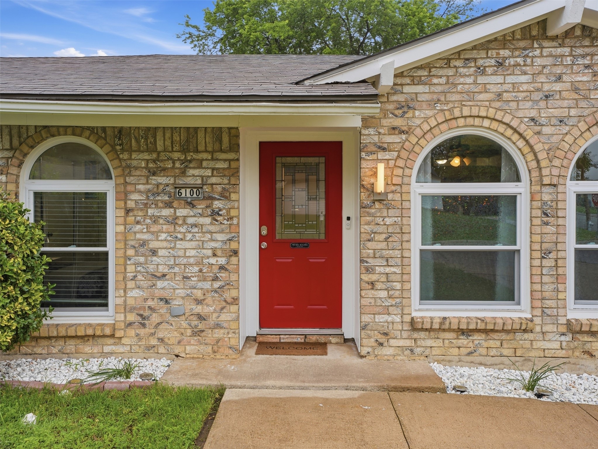 6100 Melody Lane