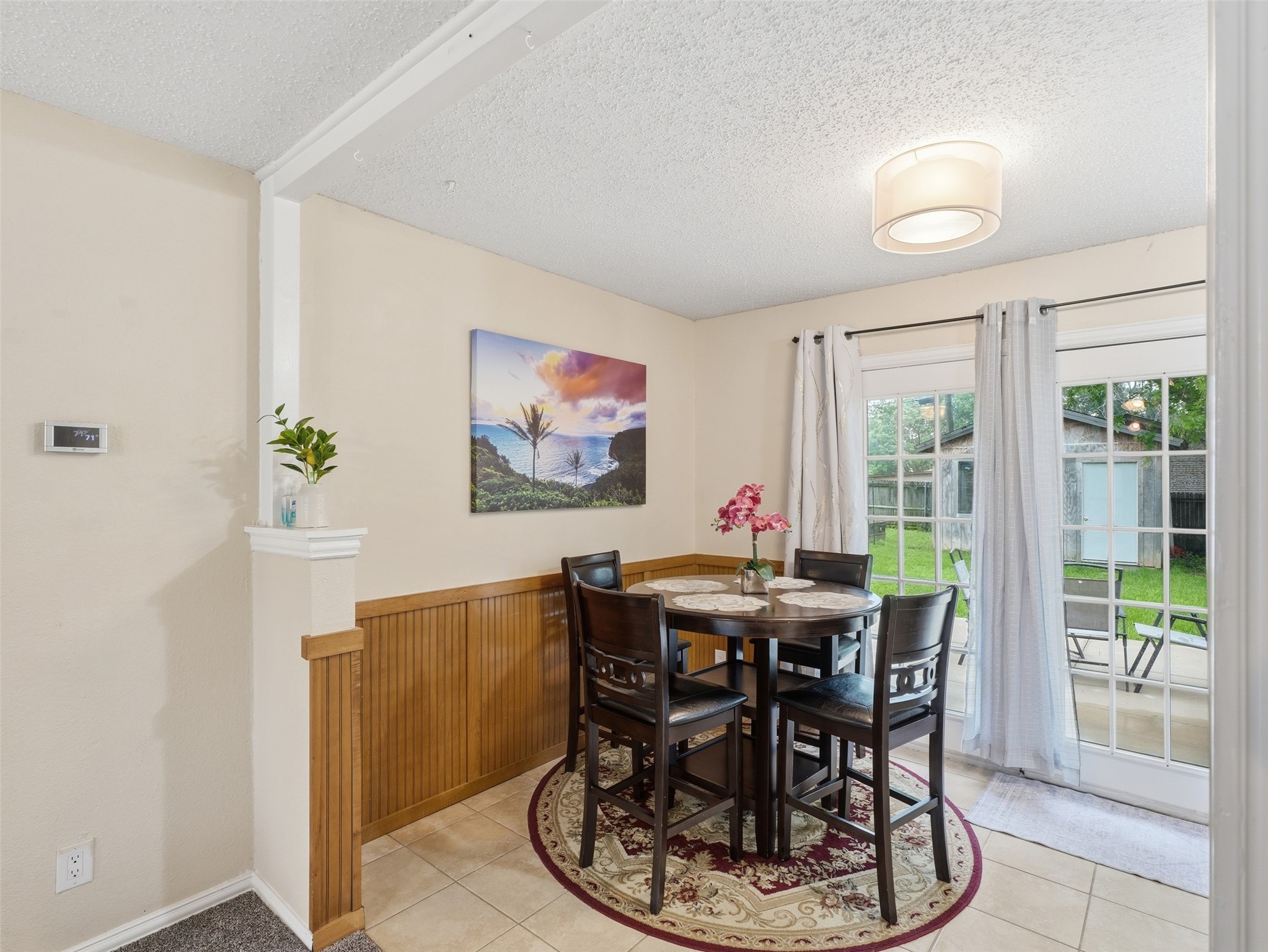 6100 Melody Lane