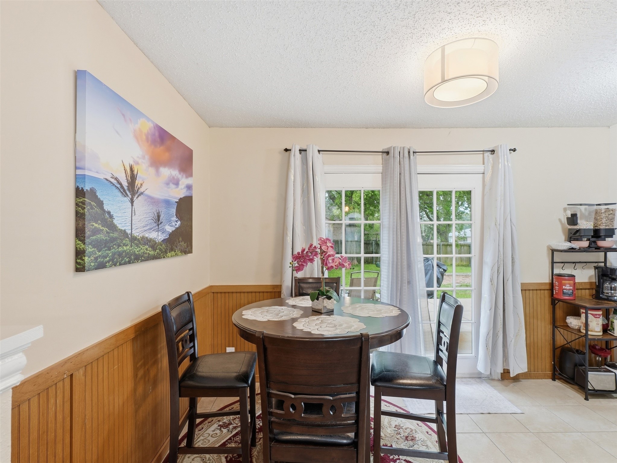 6100 Melody Lane