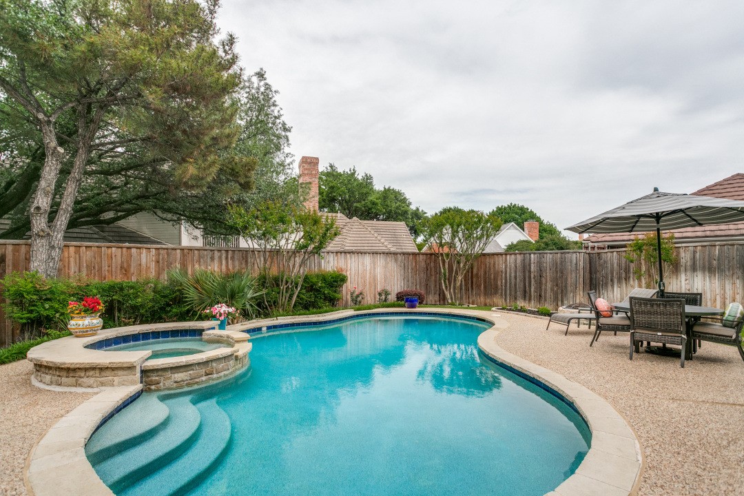 4633 Charles Place
