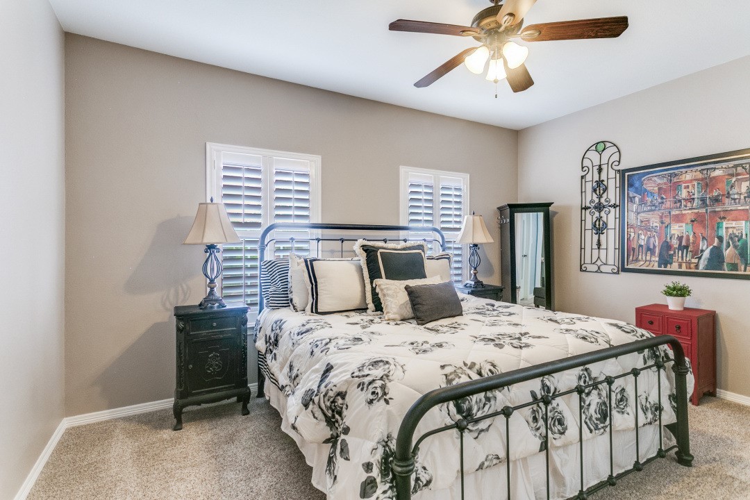 4633 Charles Place