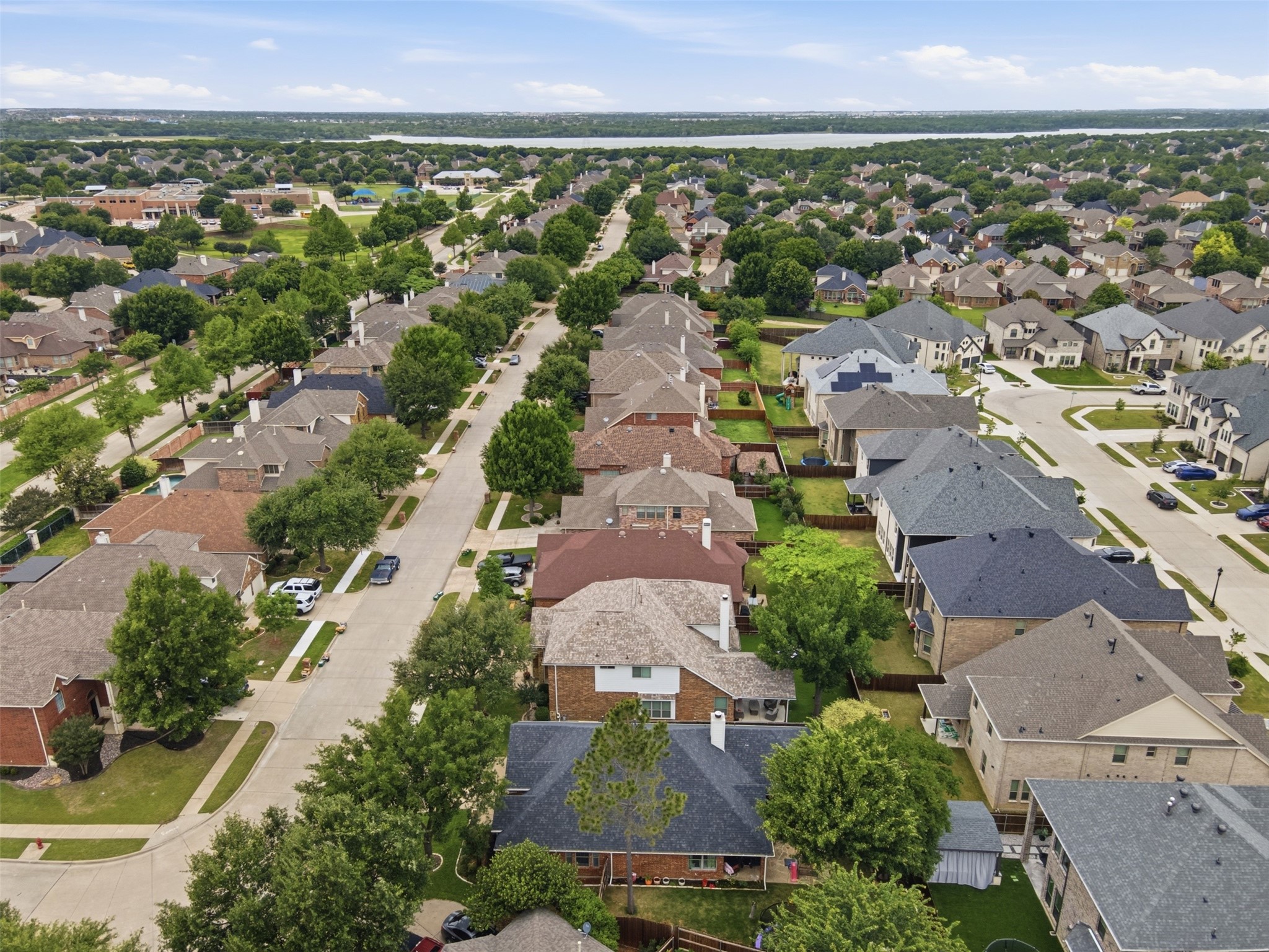6974 Shoreview