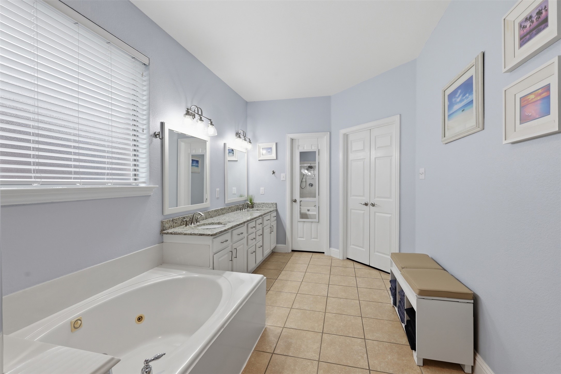 6974 Shoreview