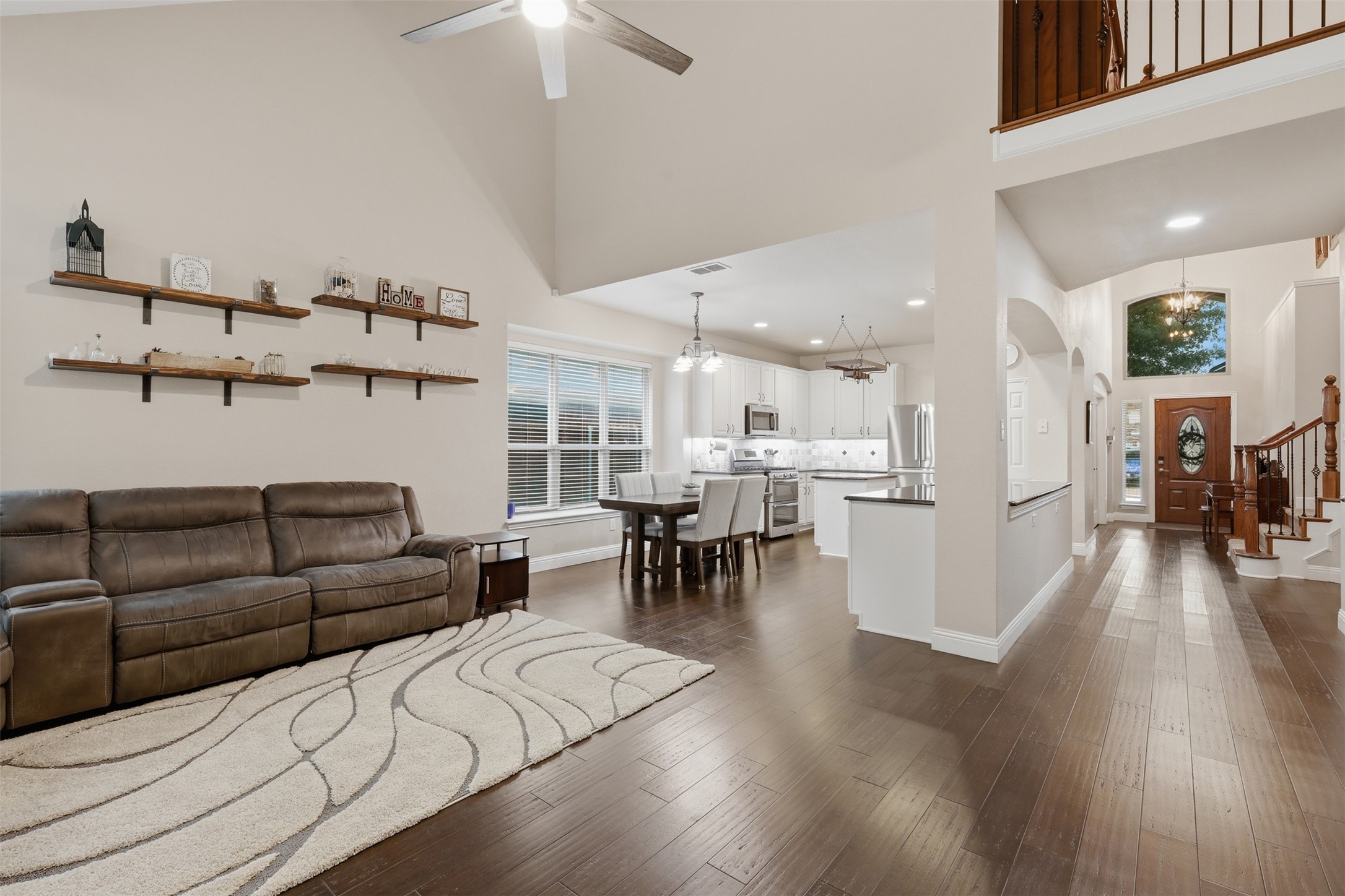 6974 Shoreview