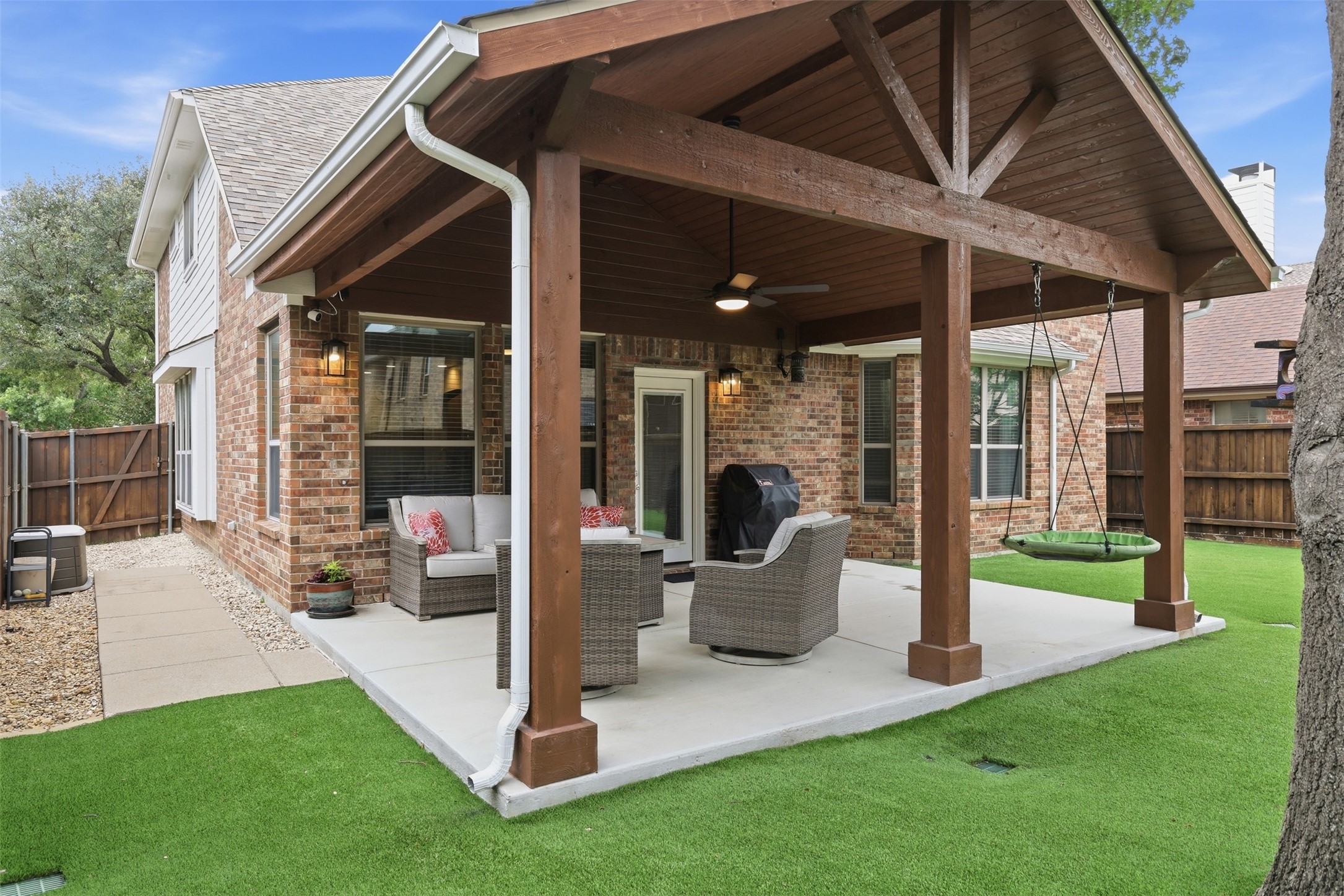 6974 Shoreview