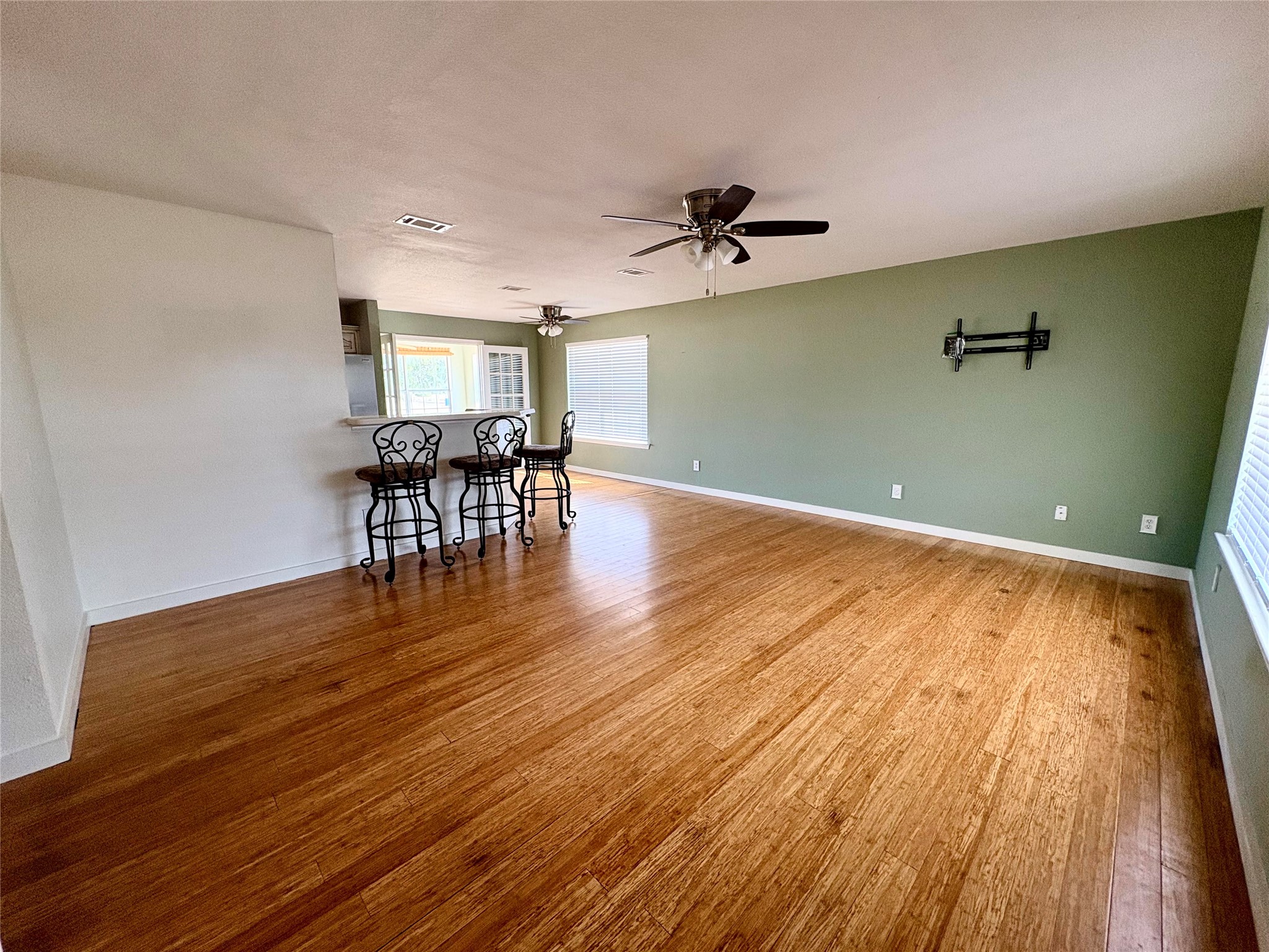 339 Meadow Lane