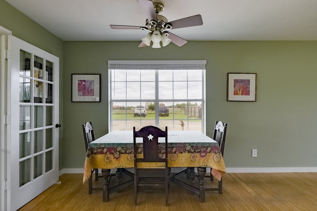 339 Meadow Lane