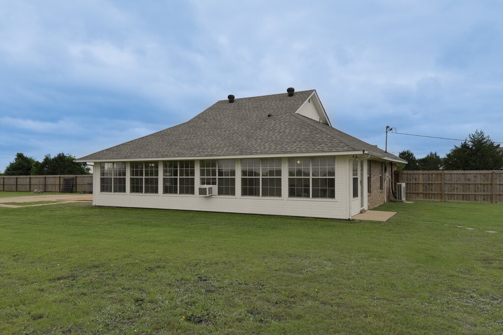 339 Meadow Lane