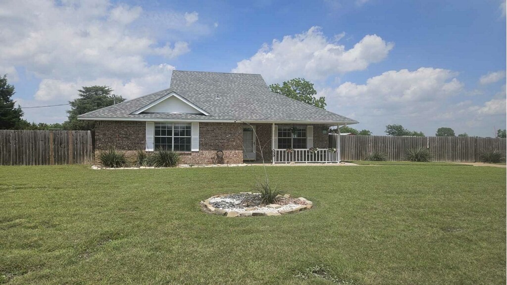 339 Meadow Lane