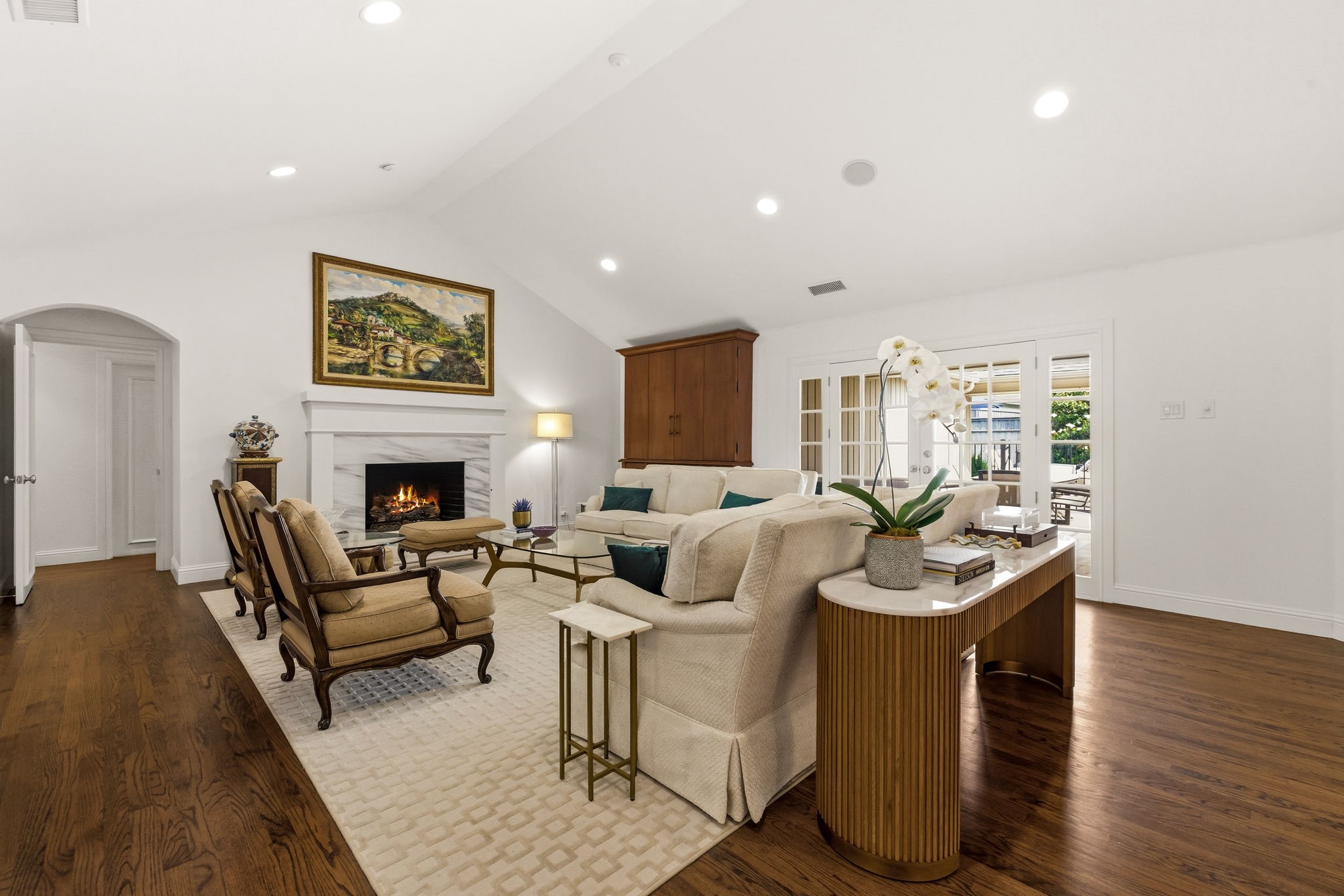 7043 Prestonshire Lane
