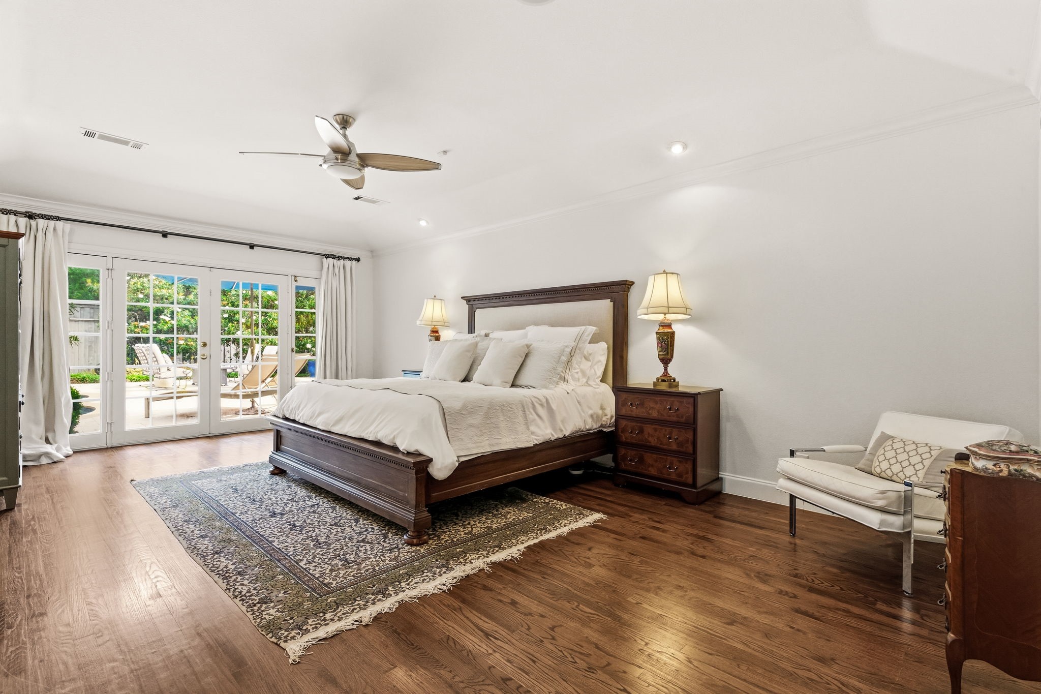 7043 Prestonshire Lane
