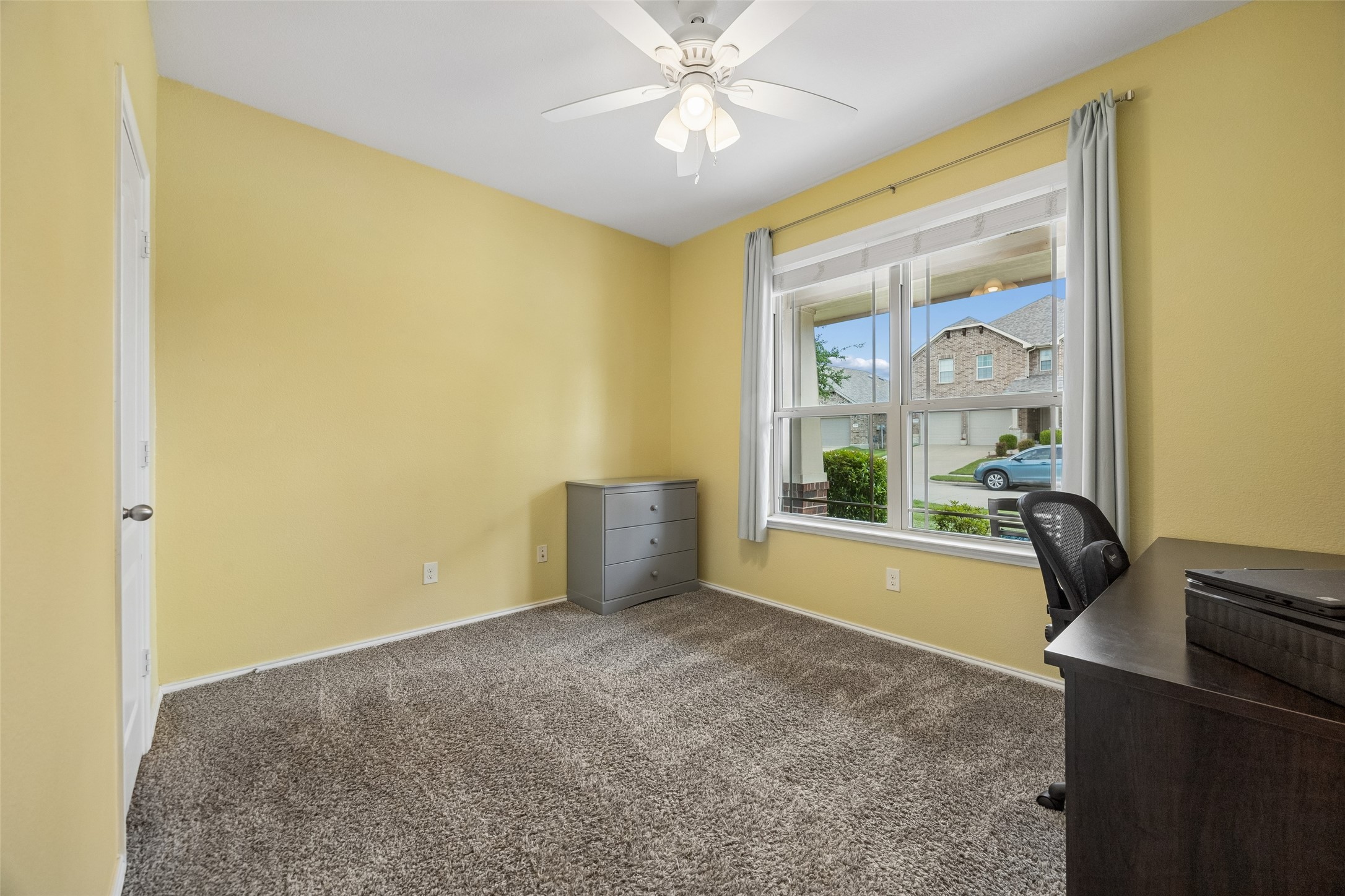 1740 Oak Glen Drive
