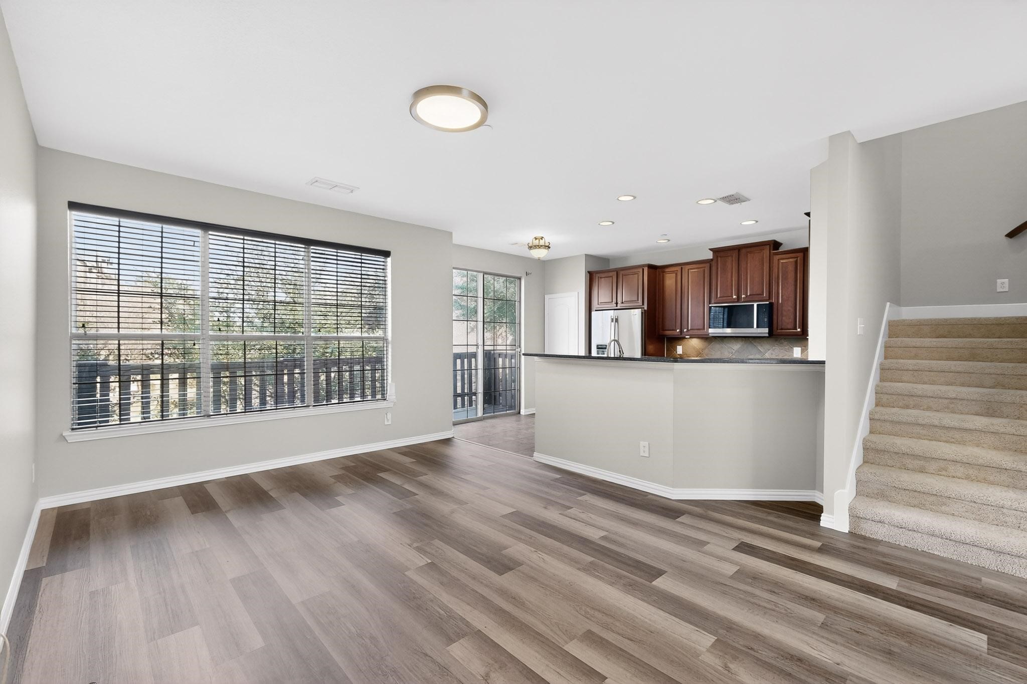 1527 Biltmore Lane