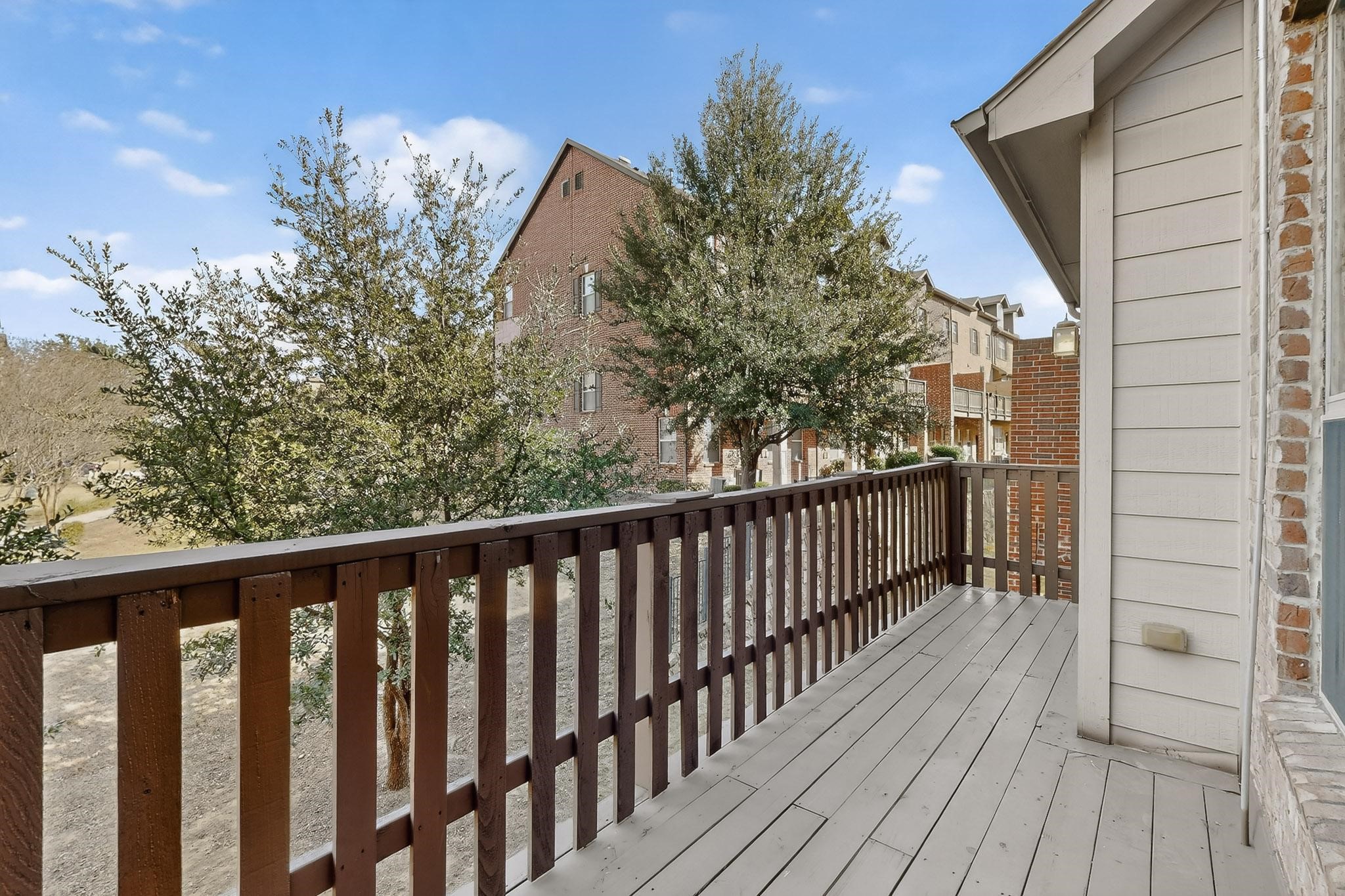 1527 Biltmore Lane