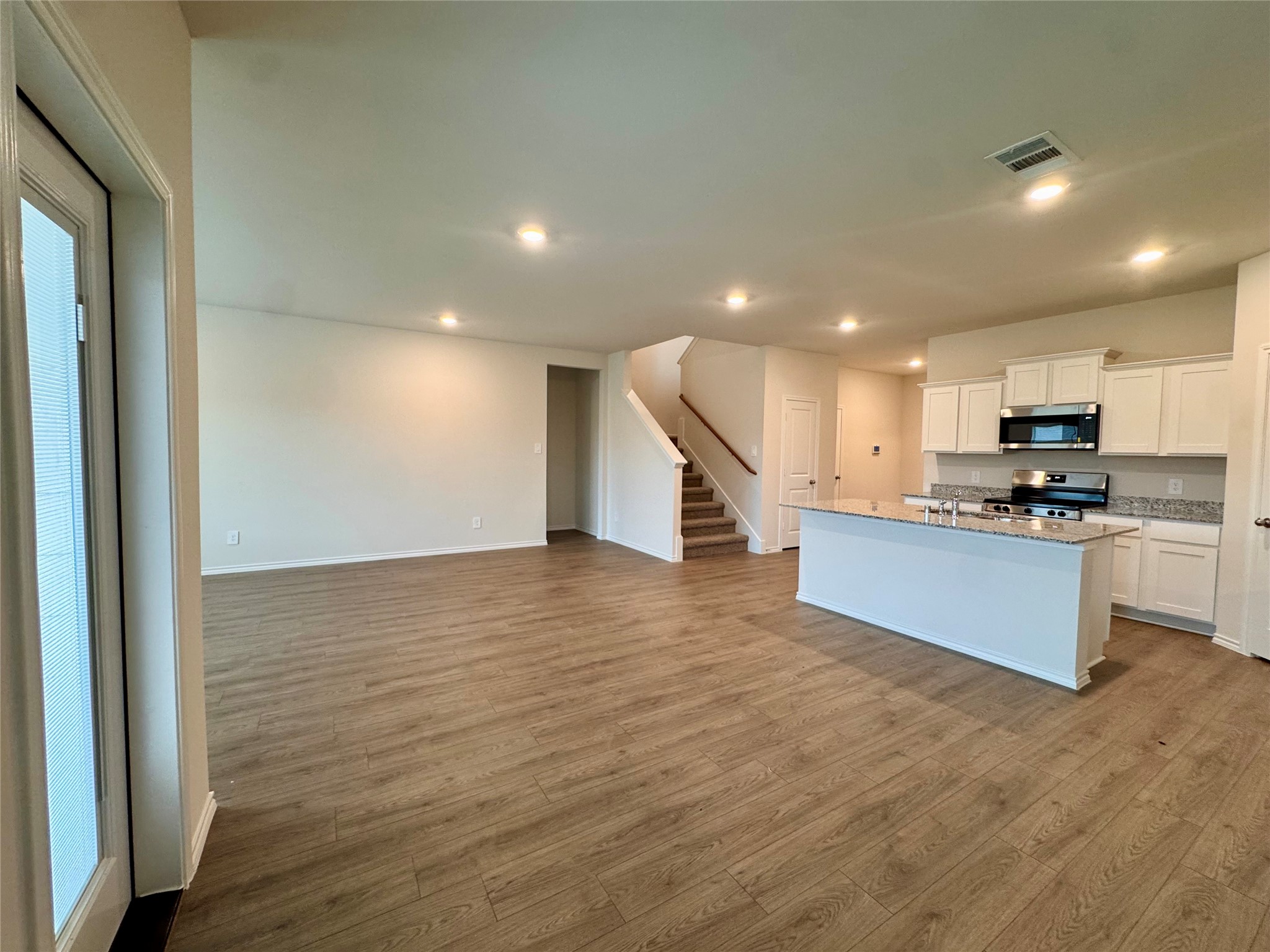 3917 Oakcrest Lane