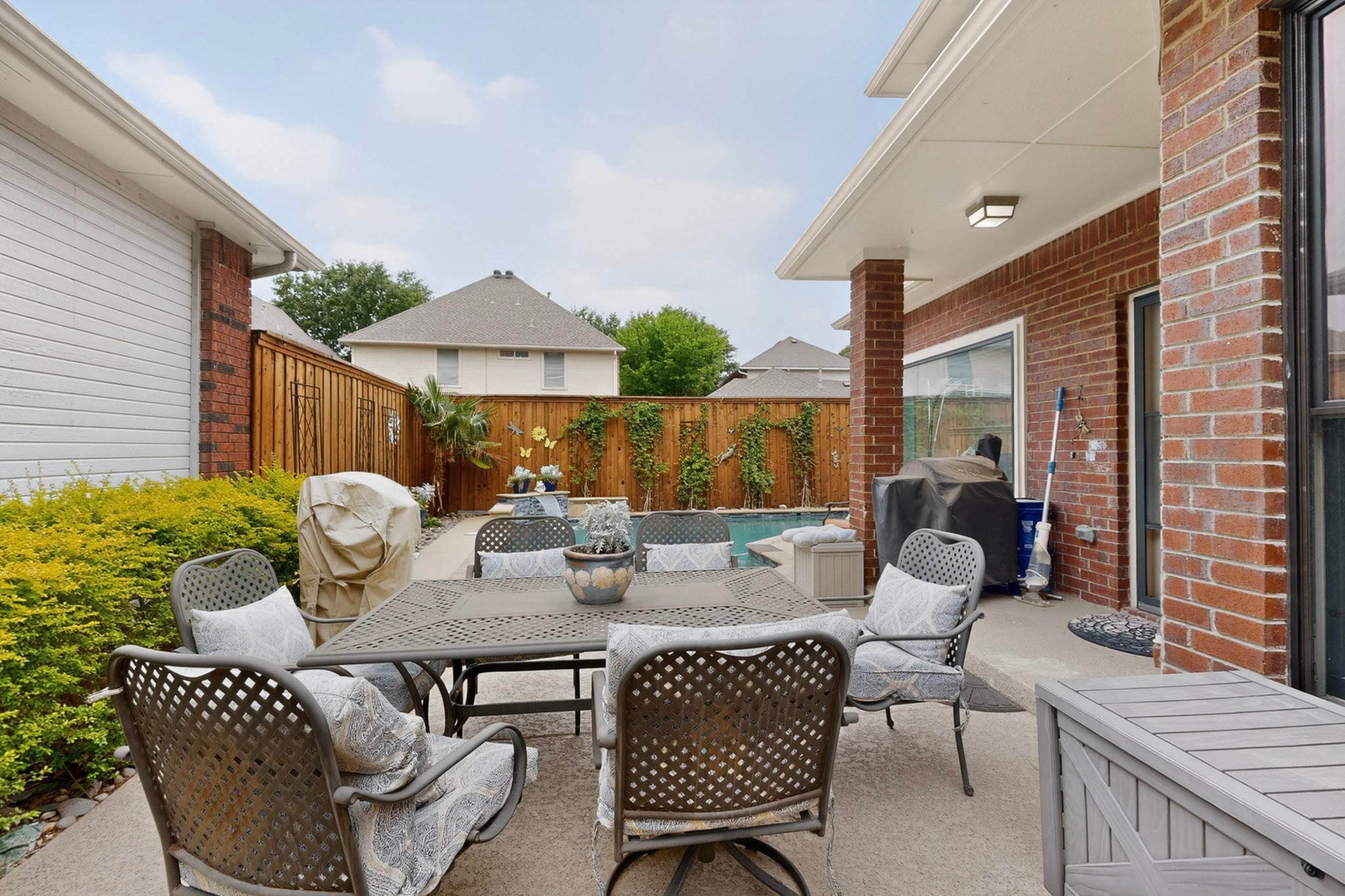 701 Nottingham Drive