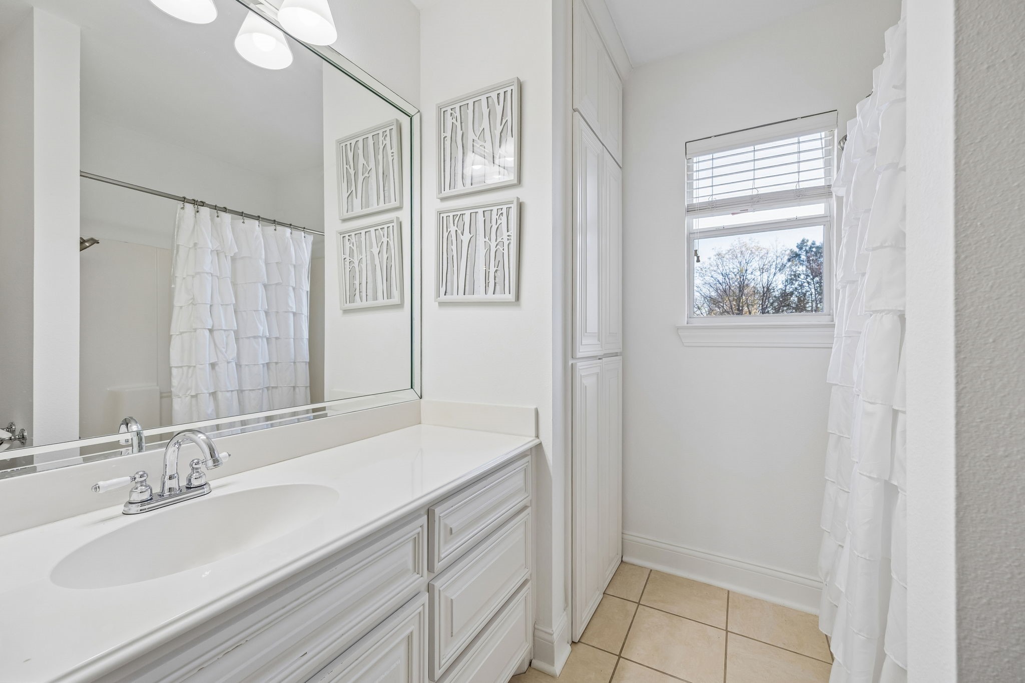 1334 El Patio Drive