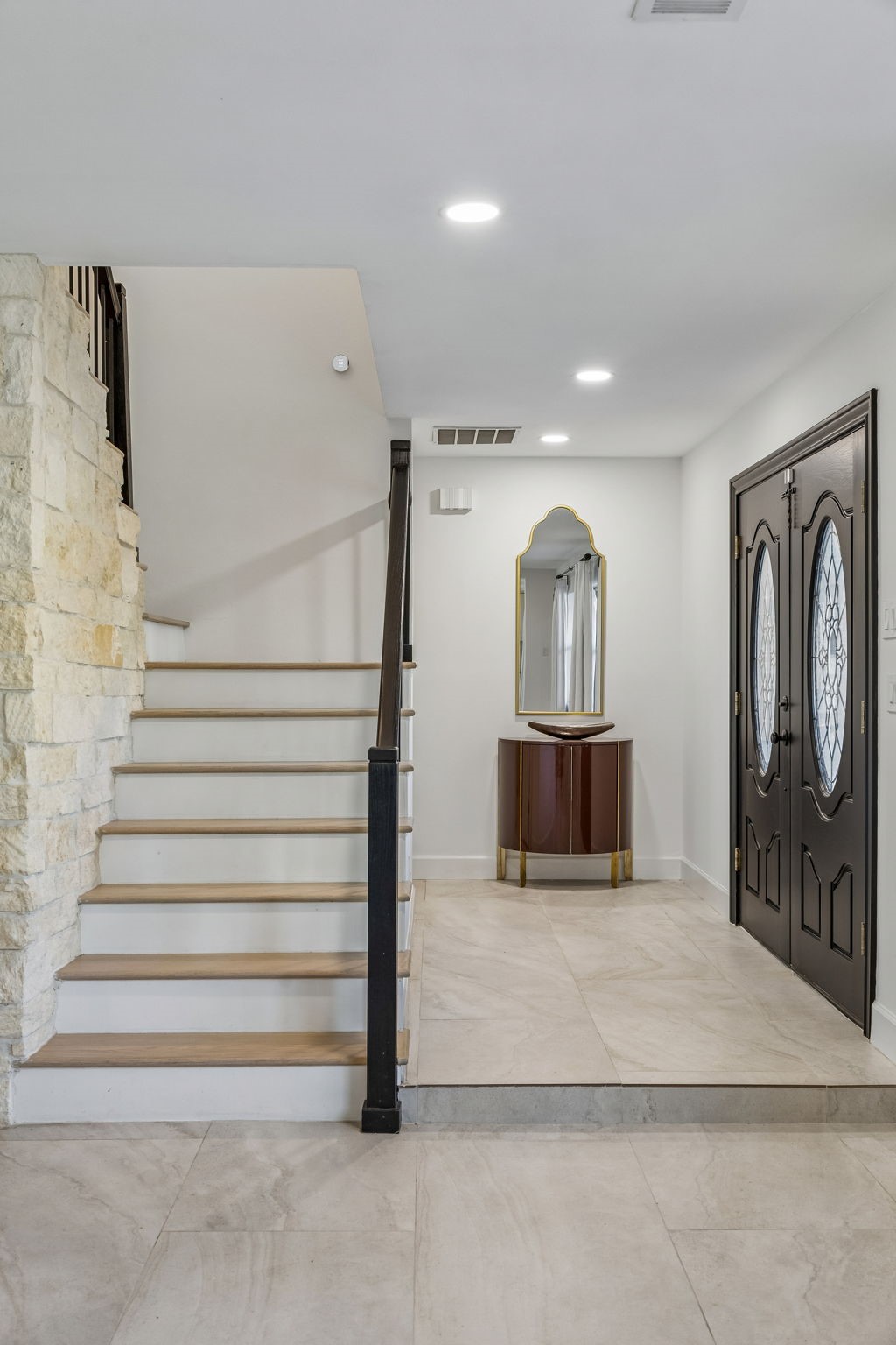 1334 El Patio Drive