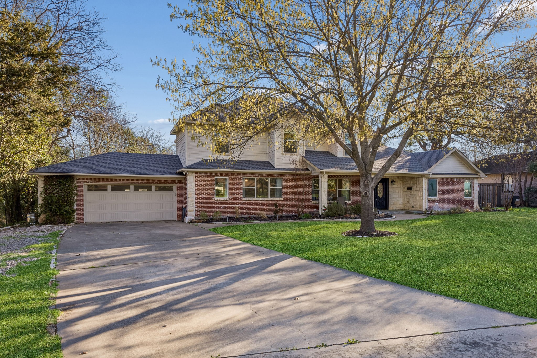 1334 El Patio Drive