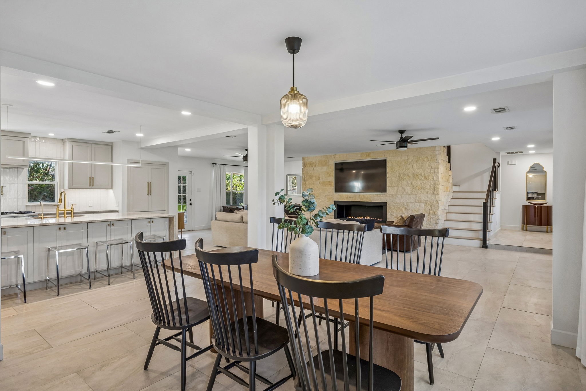 1334 El Patio Drive