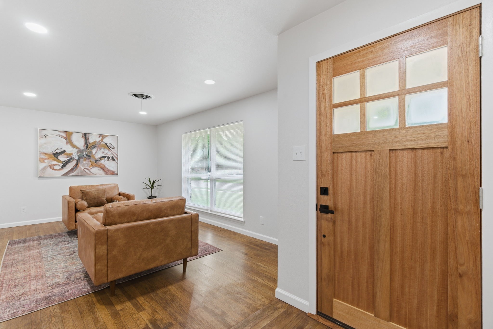 1333 Northlake Drive